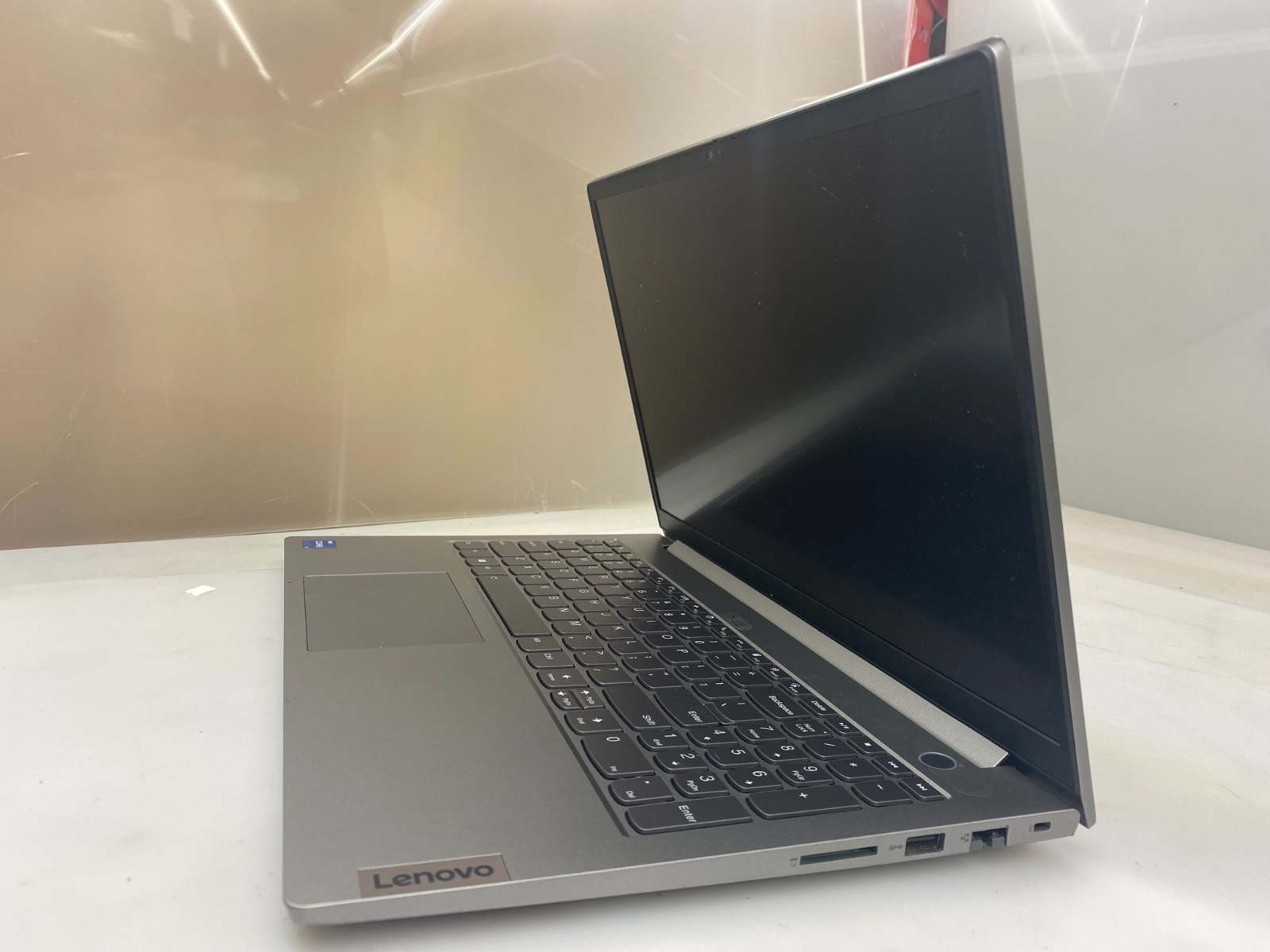 LENOVO THINKBOOK 15G2ITL i7-1165G7@2.80GHz DOES NOT POWER ON *PARTS