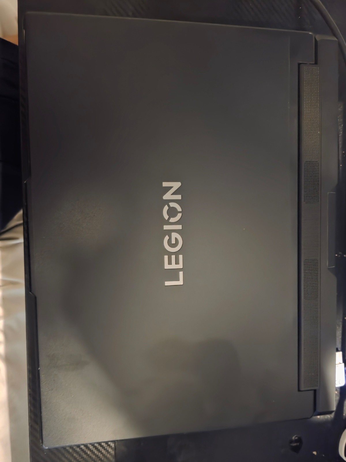 [GOOD DEAL] Lenovo Legion 7 Pro RTX 5090 2 TB SSD 64 GB Intel Core Ultra 9 275HX
