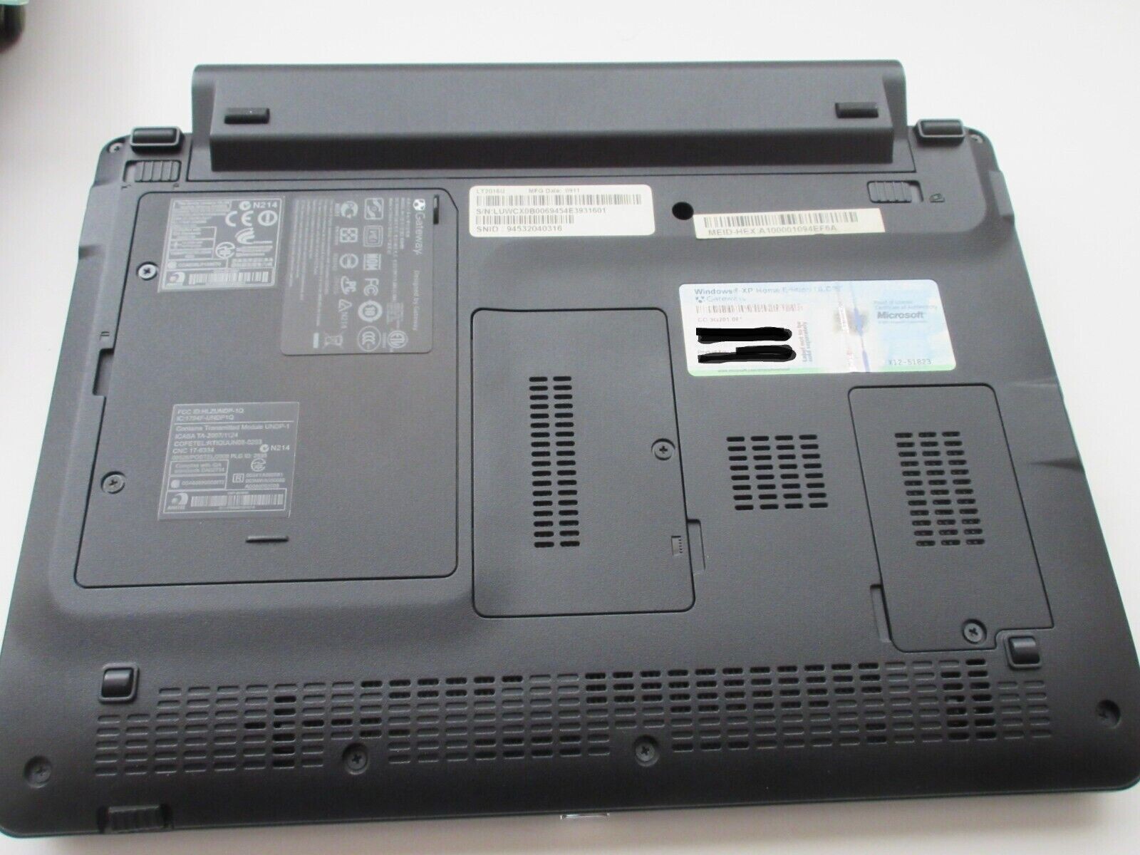 Gateway Netbook KAV60 2x Intel 1.6GHz 1GB RAM 128GB SSD, Vintage