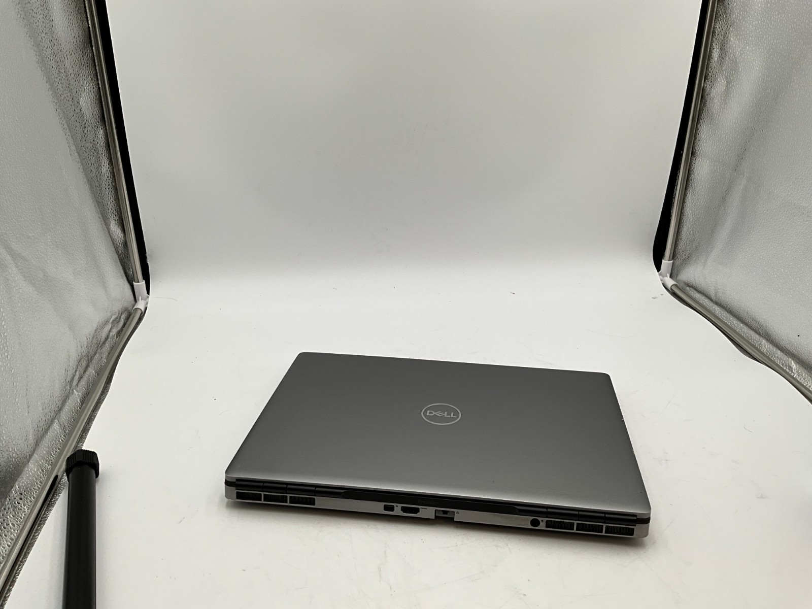 DELL Precision 7560 i7-11850H 2.50g 32GB 1TB T1200 15.6″ WIN11 Laptop 933Q2J3