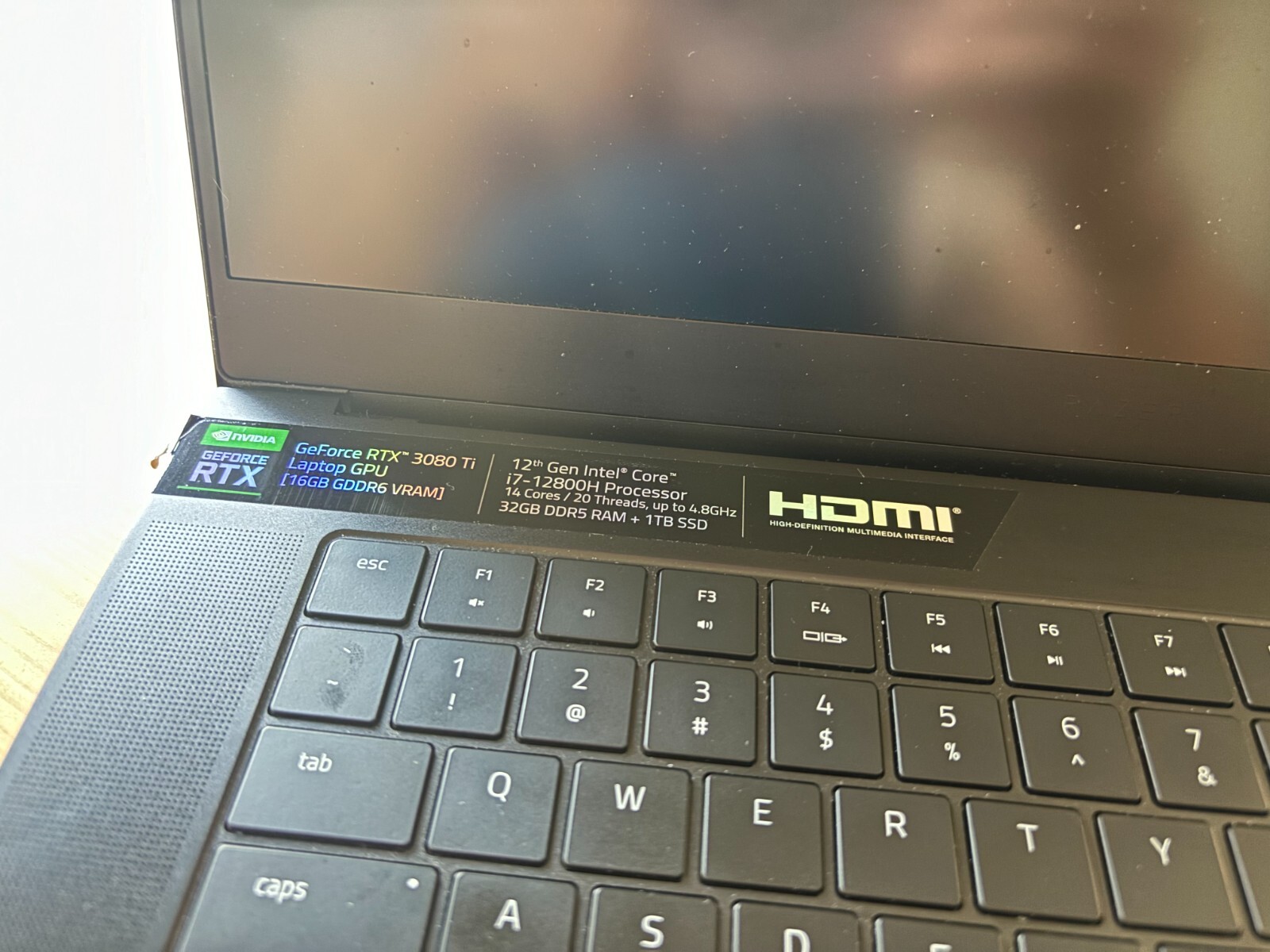 Razer Blade 15.6″ QHD (1TB SSD, Intel Core i7 12th Gen, 4.80 GHz, 32GB, GeForce)