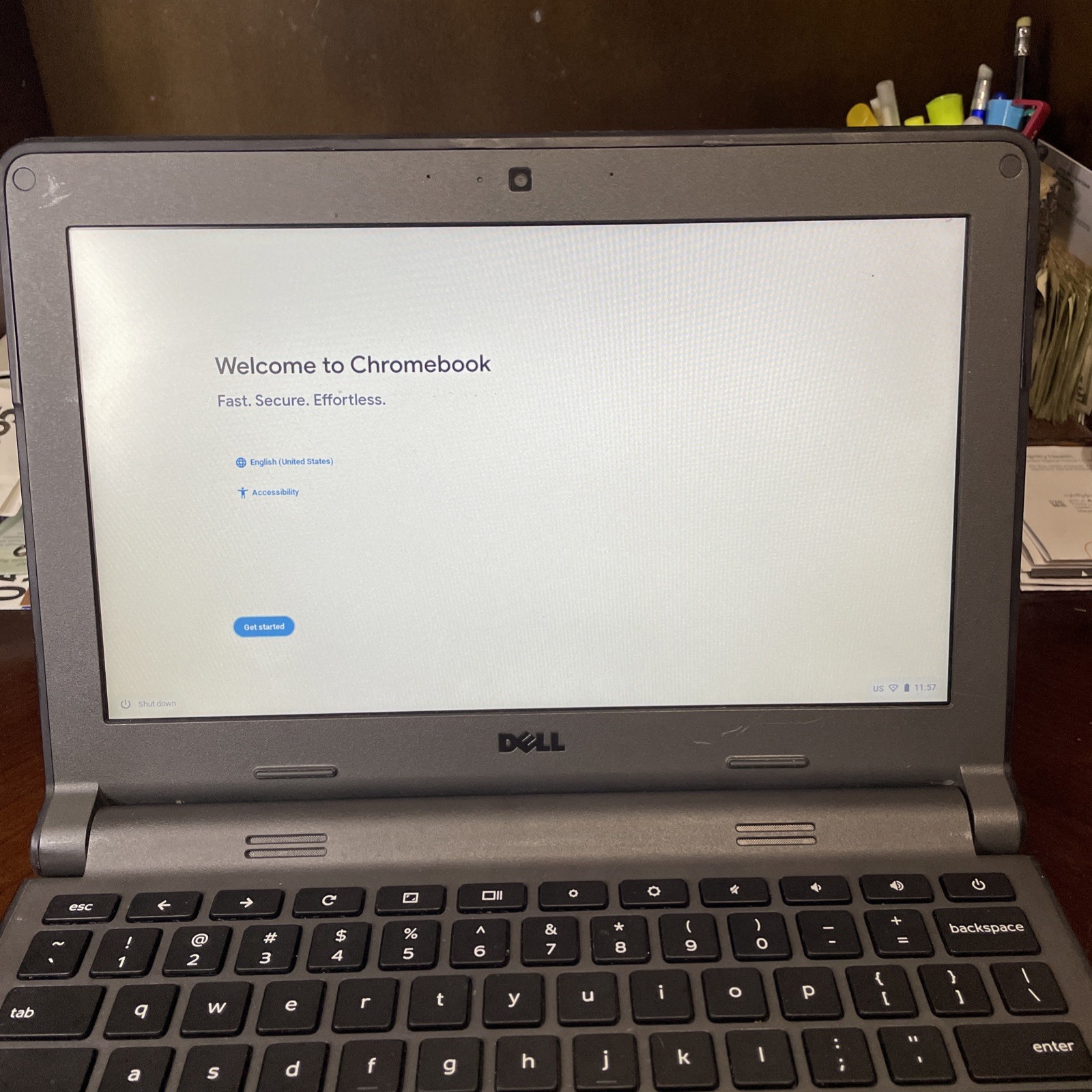 FREE SHIPPING Dell Chromebook 11 4GB RAM 16GB SSD p22t INCLUDES CHARGER