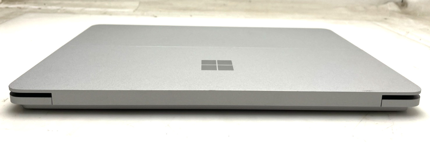 Microsoft Surface Laptop Studio 1964 14.4″ TCH 32gb Ram 1TB SSD W11 RTX A2000