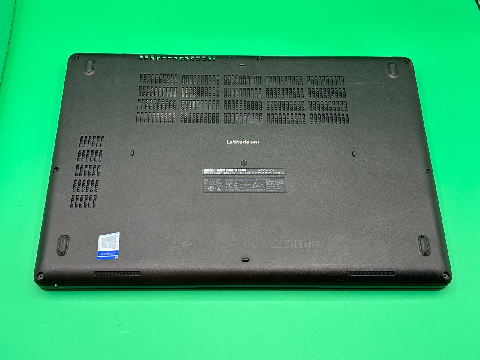 Dell Latitude 5491 14″ Laptop Intel i7-8850H 2.60GHz 16GB RAM Without Storage