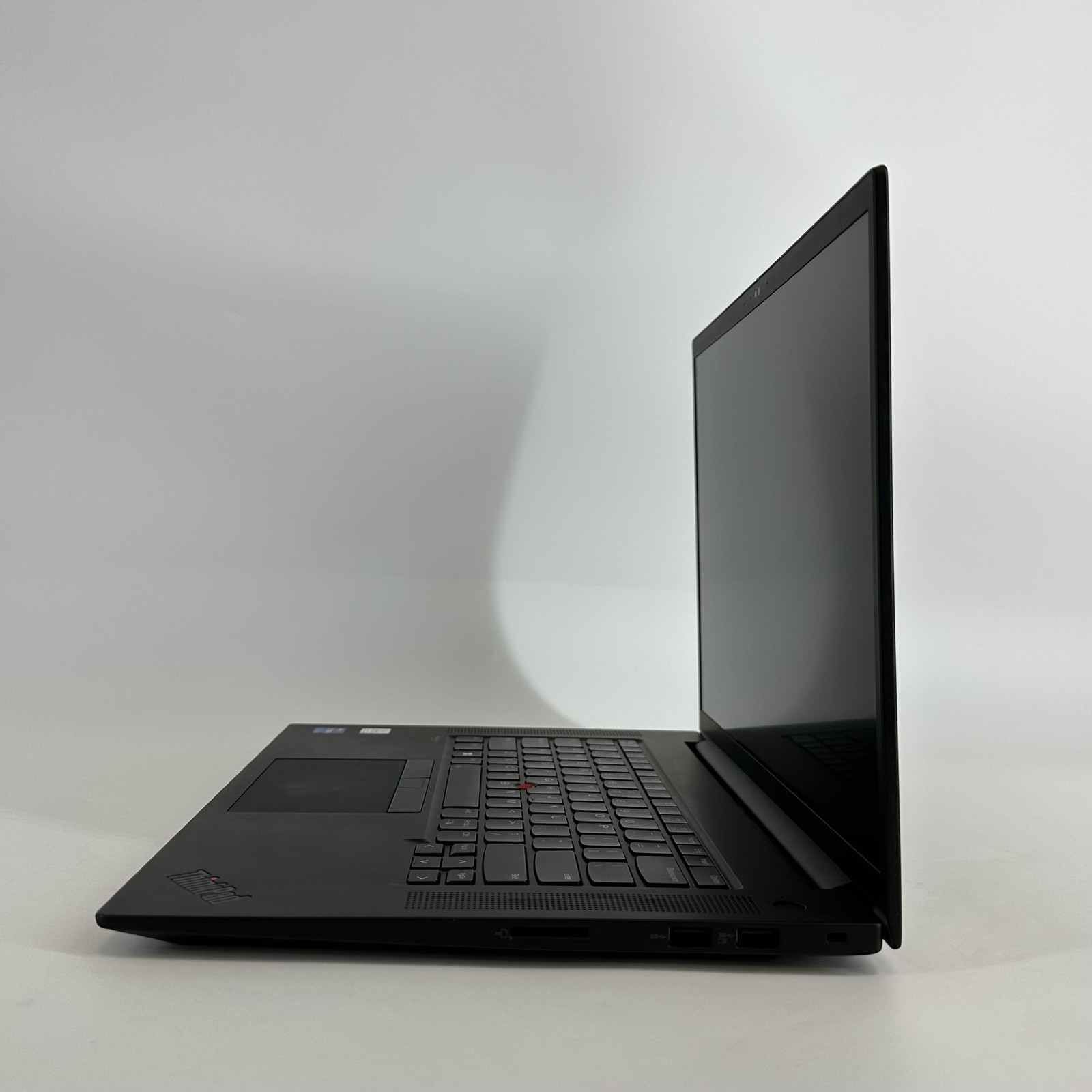 Lenovo ThinkPad P1 Gen 5 16 FHD+ 2.3 GHz i7-12700H 32GB 1TB SSD RTX A2000 Good