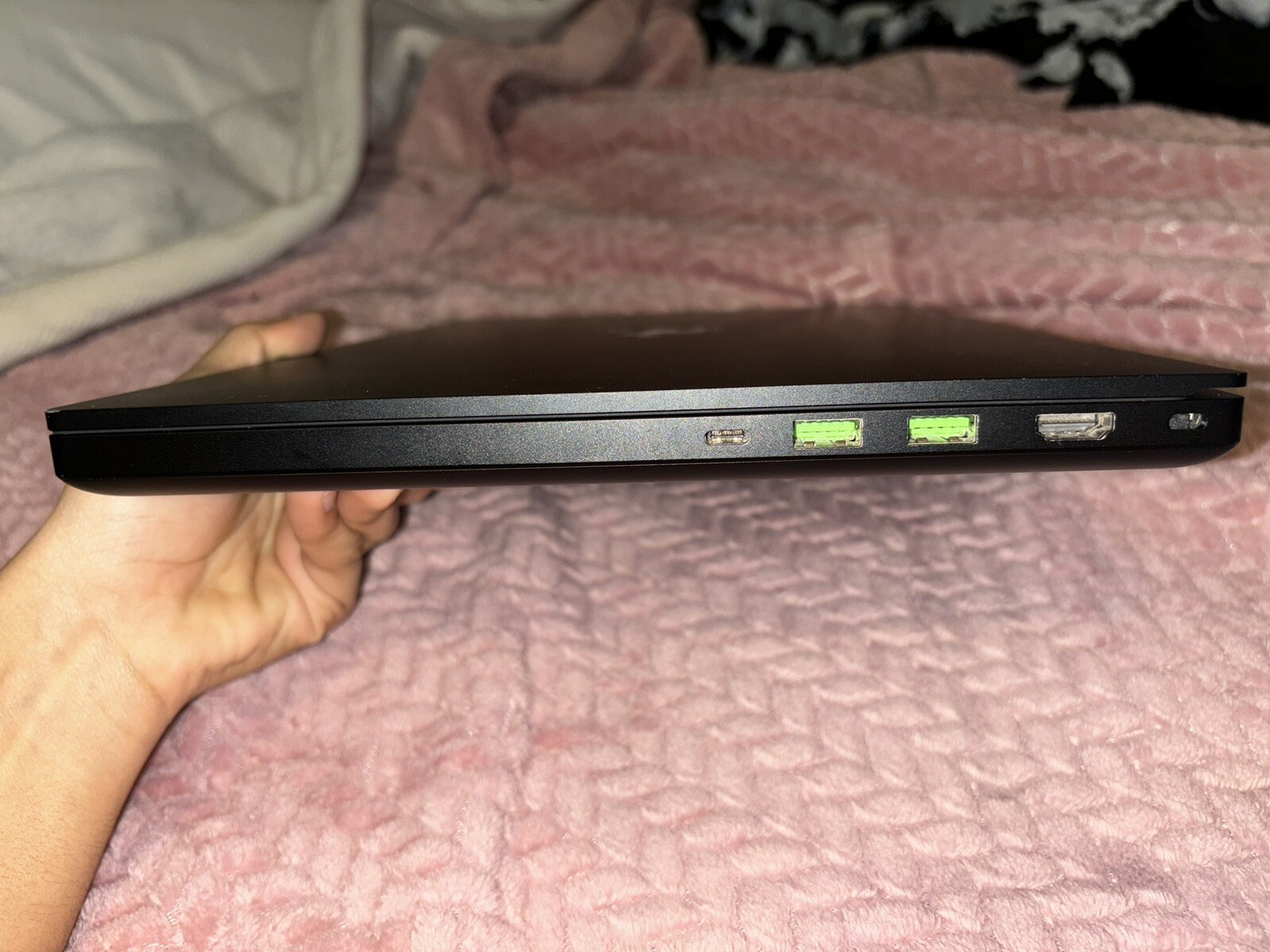 Razer Blade 15.6″ (512GB SSD , Intel Core i7 10th Gen., 5.00GHz, 16GB,…