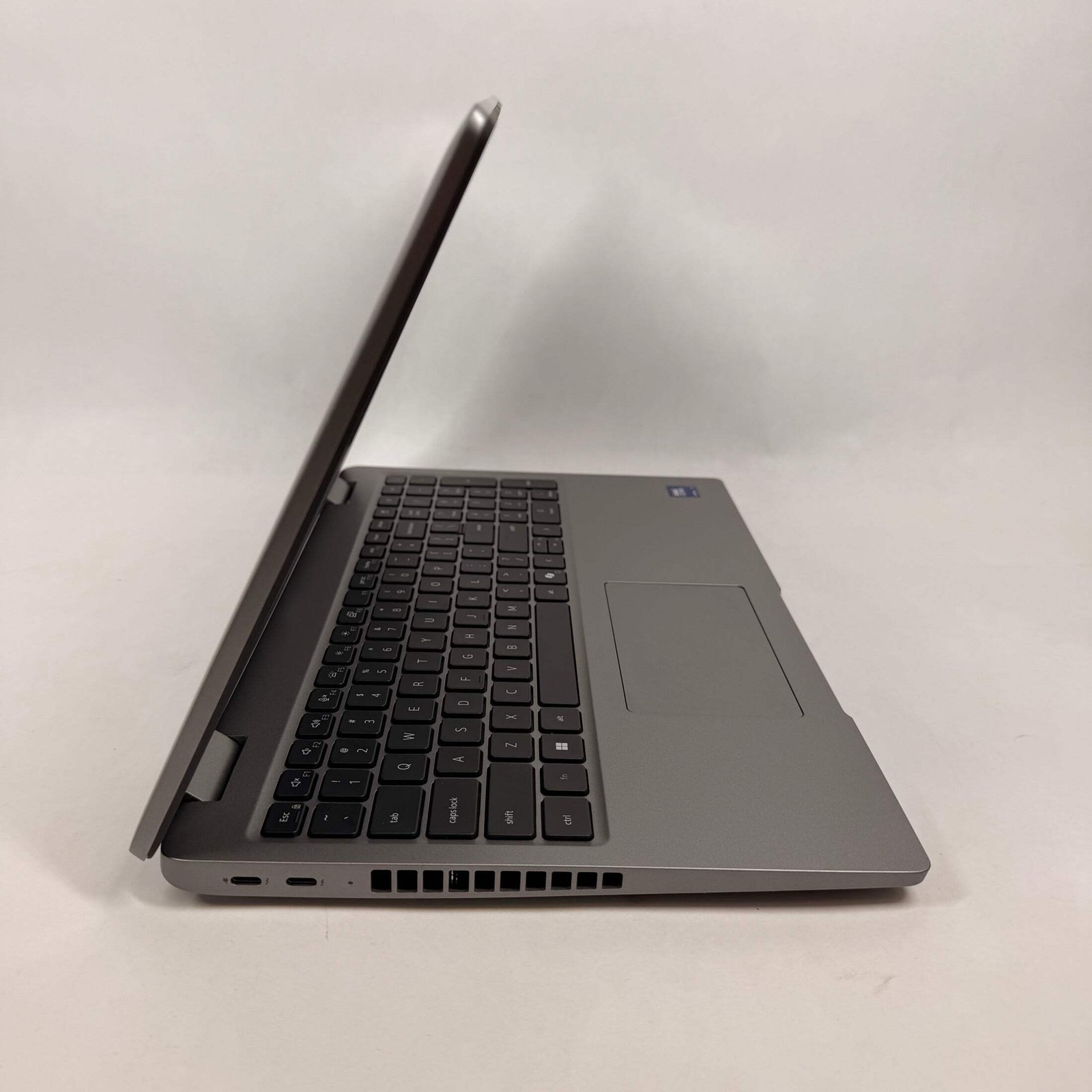 Dell Latitude 5550 15.6″ Core Ultra 7 165U 1.7GHz 16GB RAM 512GB SSD