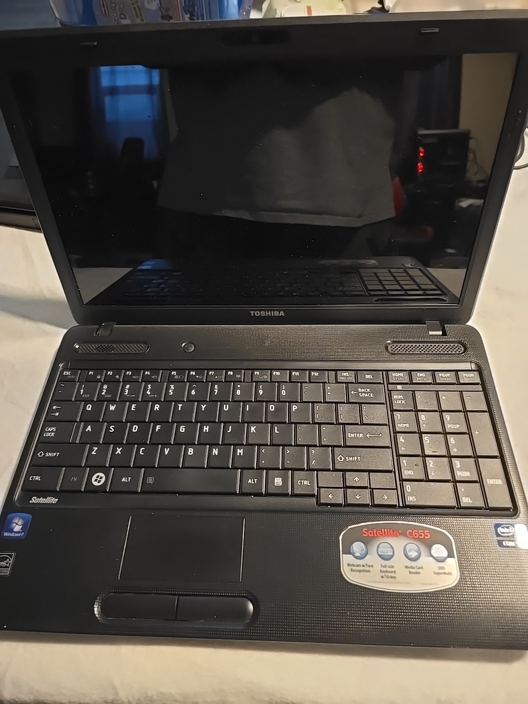 Toshiba Satellite C655 Intel Laptop Black Untested Complete