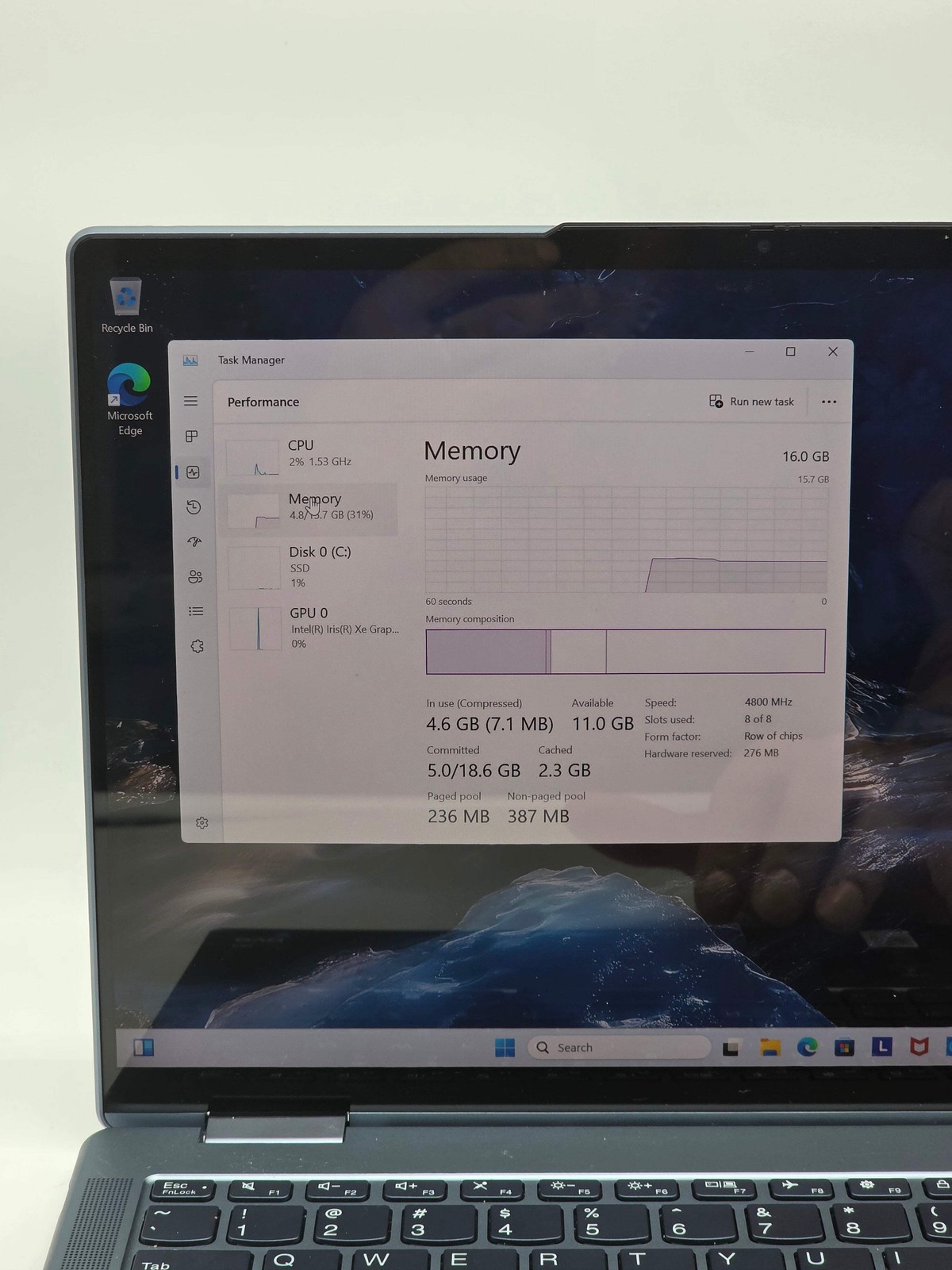 Lenovo Yoga 7i 14″ 2-in-1 Touch Laptop i7 16GB RAM 512GB SSD Blue