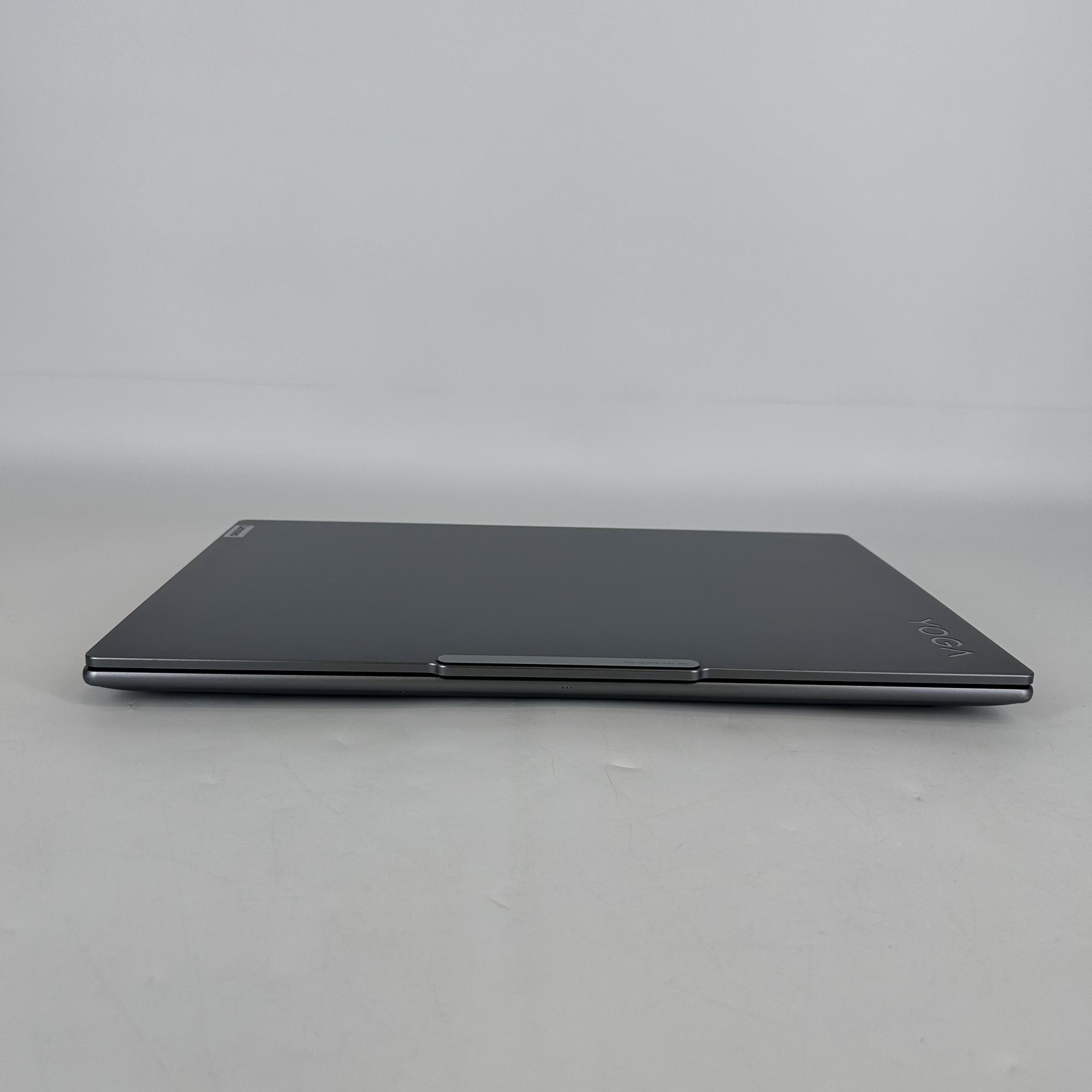Lenovo Yoga Pro 9i 16 QHD+ TOUCH 2.3 GHz Ultra 9 185H 32GB 2TB SSD RTX 4050 Good