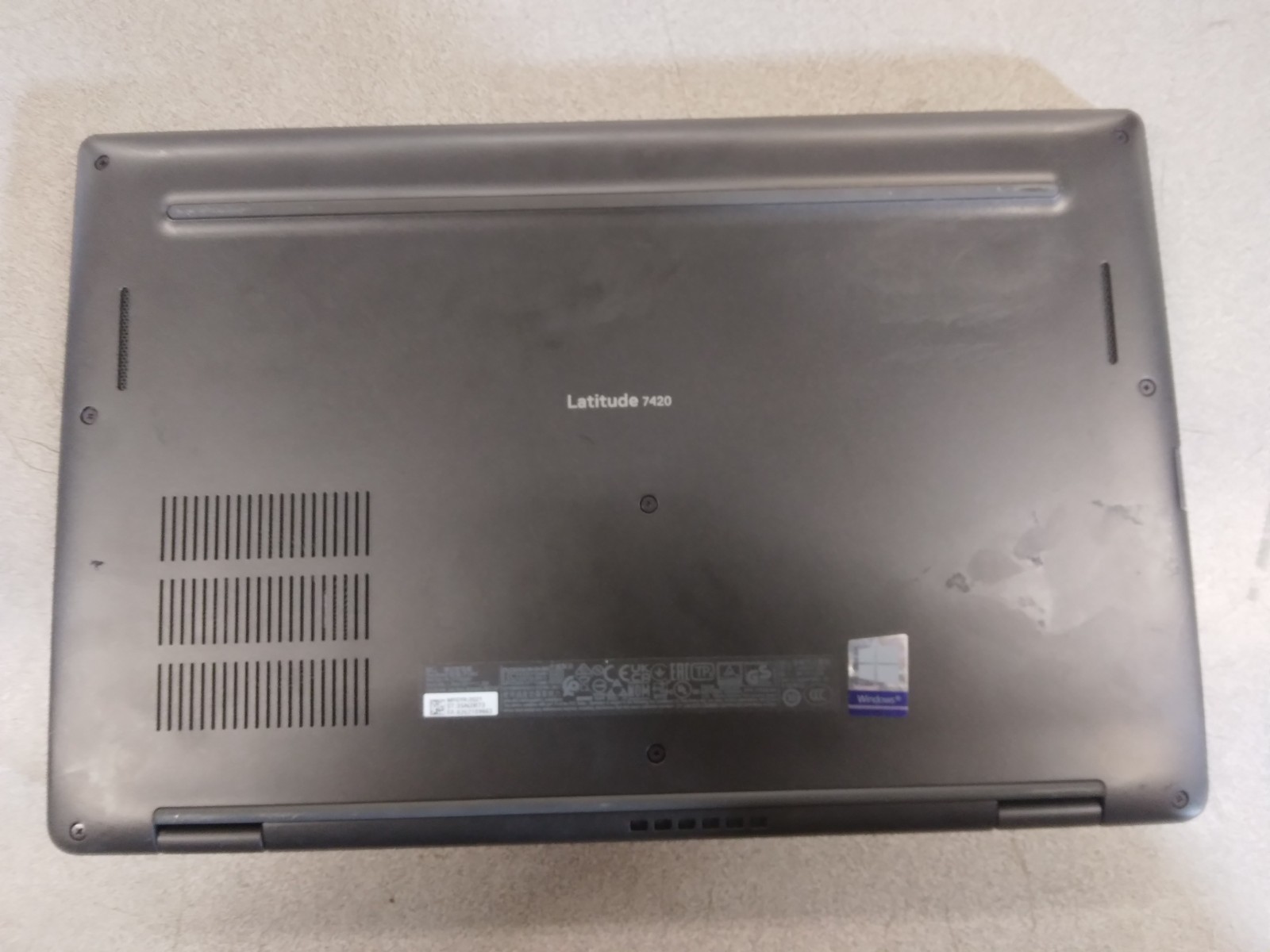 Dell*Latitude*7420*Intel*i7-1185G7*512GB*NVMe*32GB*DDR4*Iris*Xe*Graphics*No*OS