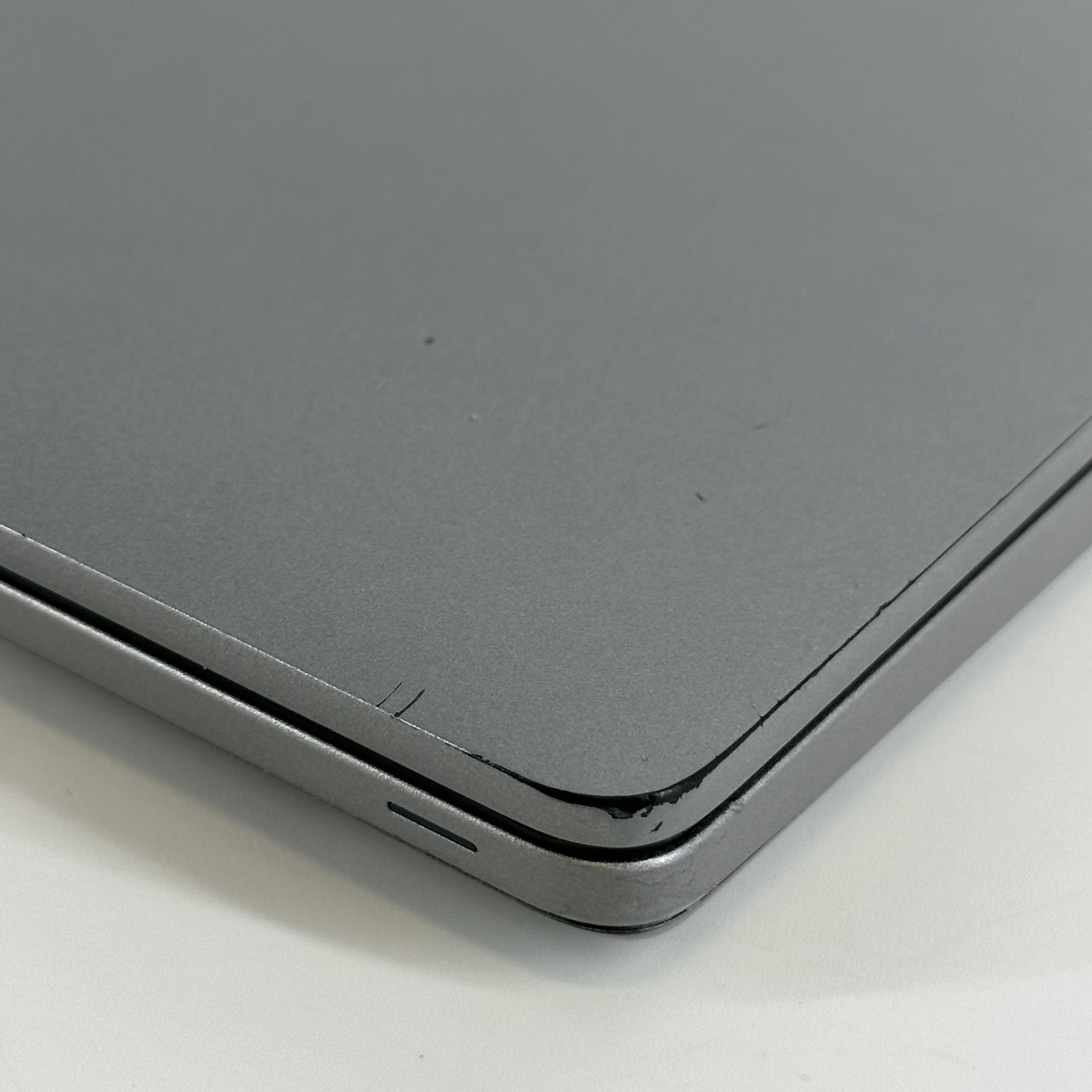 Dell Latitude 5510 15.6 Gray FHD i7-10610U 1.80GHz 8GB 256GB SSD Good
