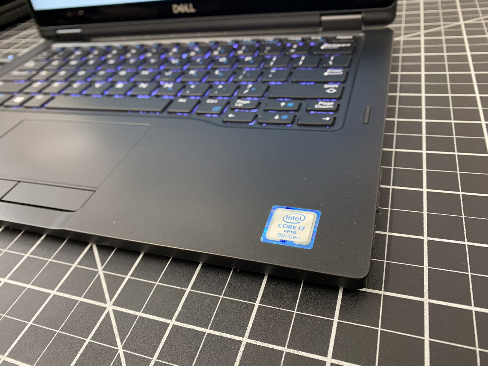 Dell Latitude E7390 Touch 13.3” Core i7-8650U @ 1.90 GHz | 128GB, 16GB | #T541
