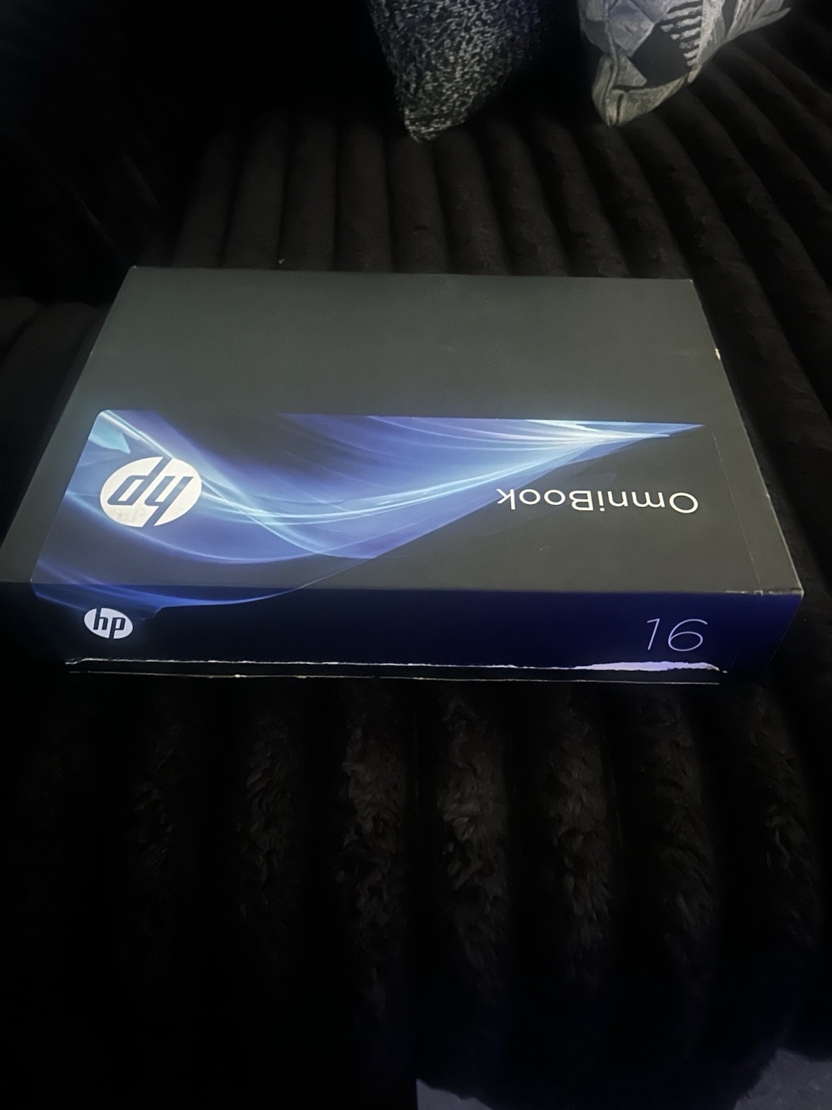 HP OmniBook X Flip 2-in-1 16″ 2K Touch Laptop Ryzen AI 5 16GB 512GB 16-AR0013DX