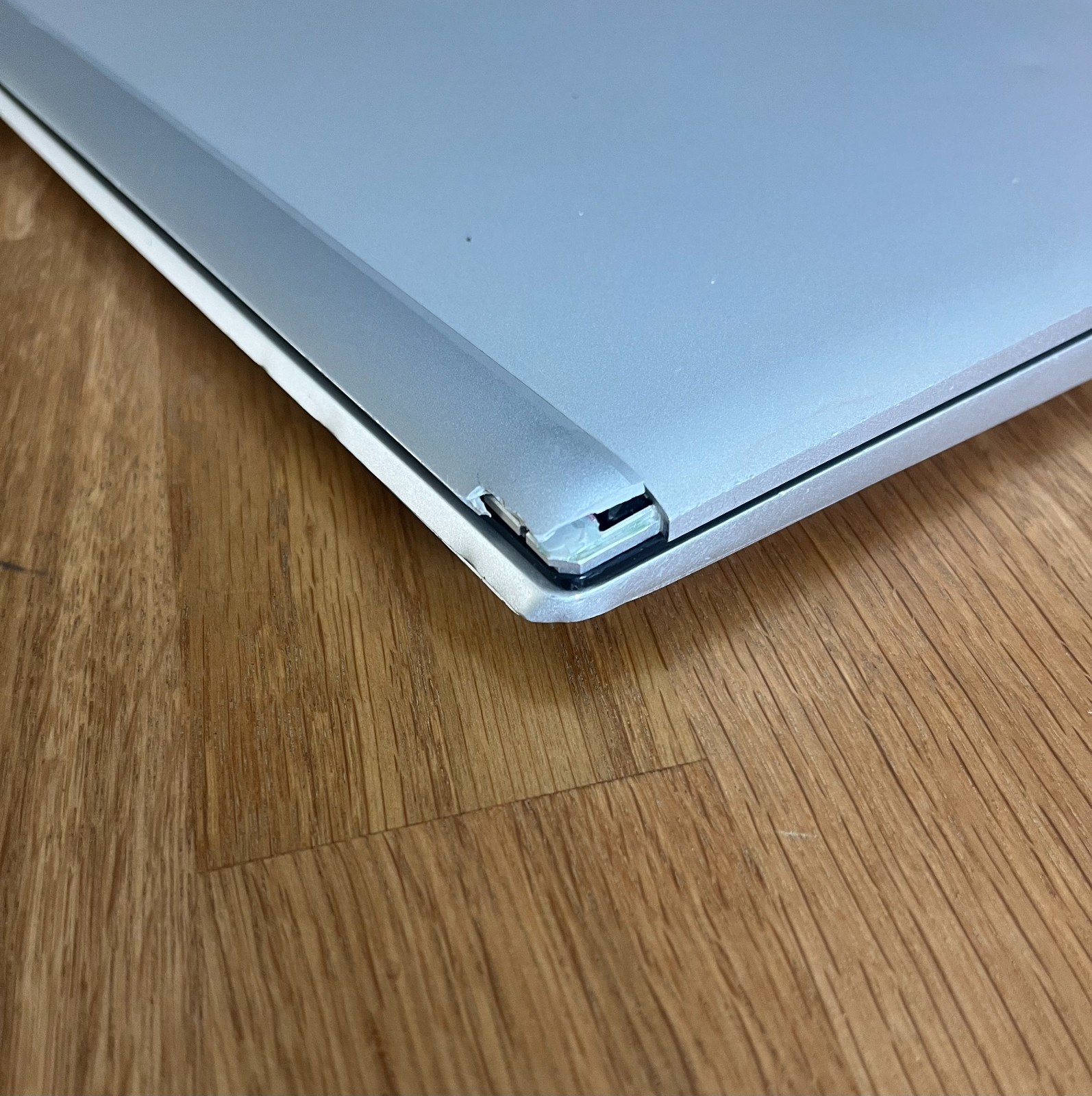 HP EliteBook 840 G8 Intel i5-1145G7 16GB RAM 256GB SSD w/ Damaged Corners