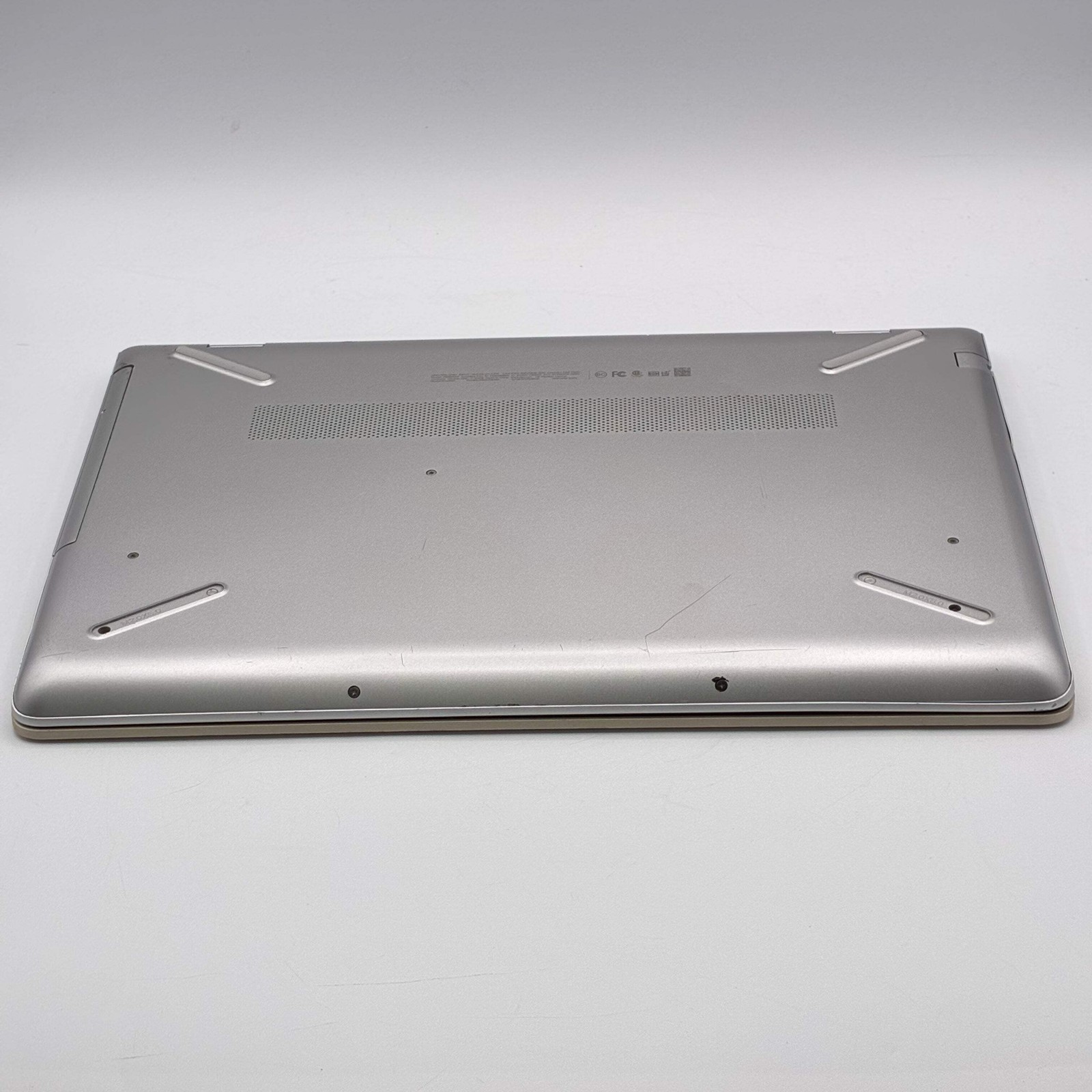 HP 15 cc154cl i5 12GB 1TB Gold