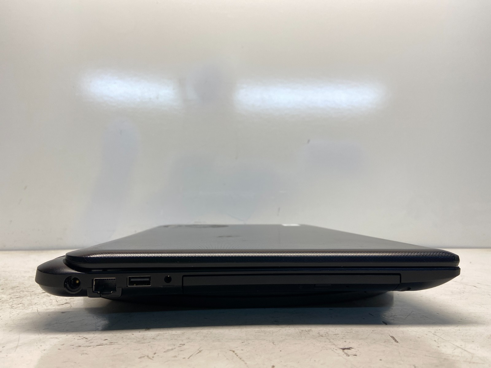 Toshiba Satellite C55-B5353 Intel Pentium N3530 2.16GHz 8 GB NO HDD