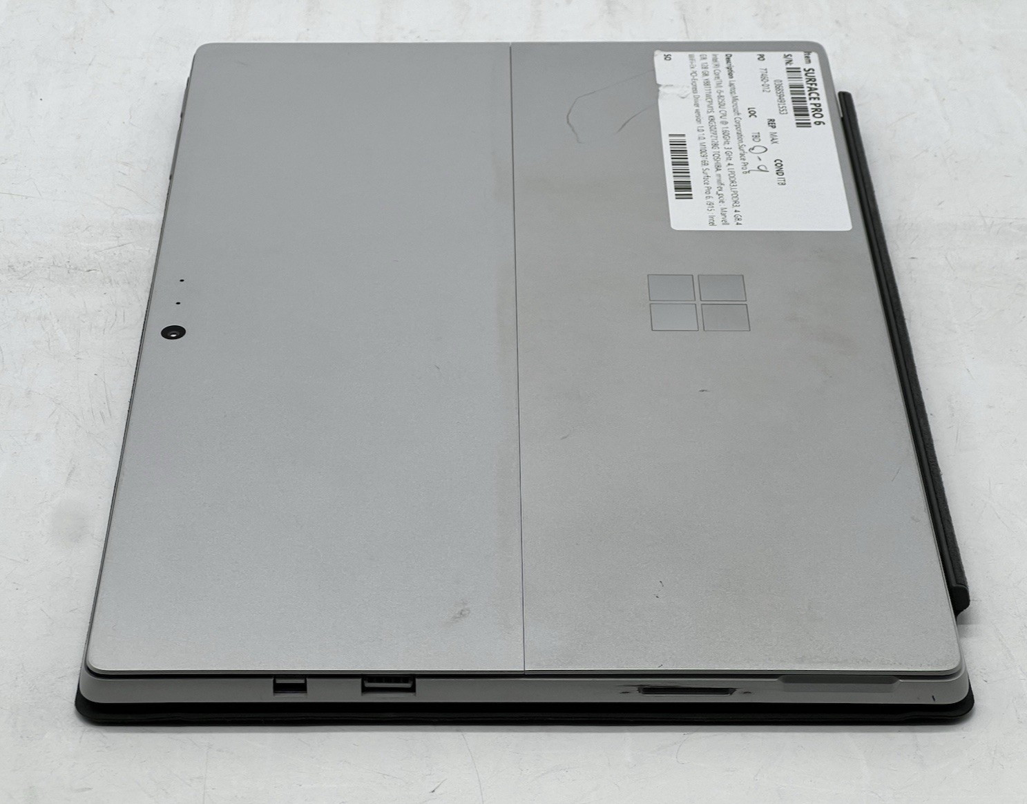 Microsoft Surface Pro 6, i5-8250U CPU, @ 1.60GHz, 8GB RAM, 128GB NVMe-No OS/AC