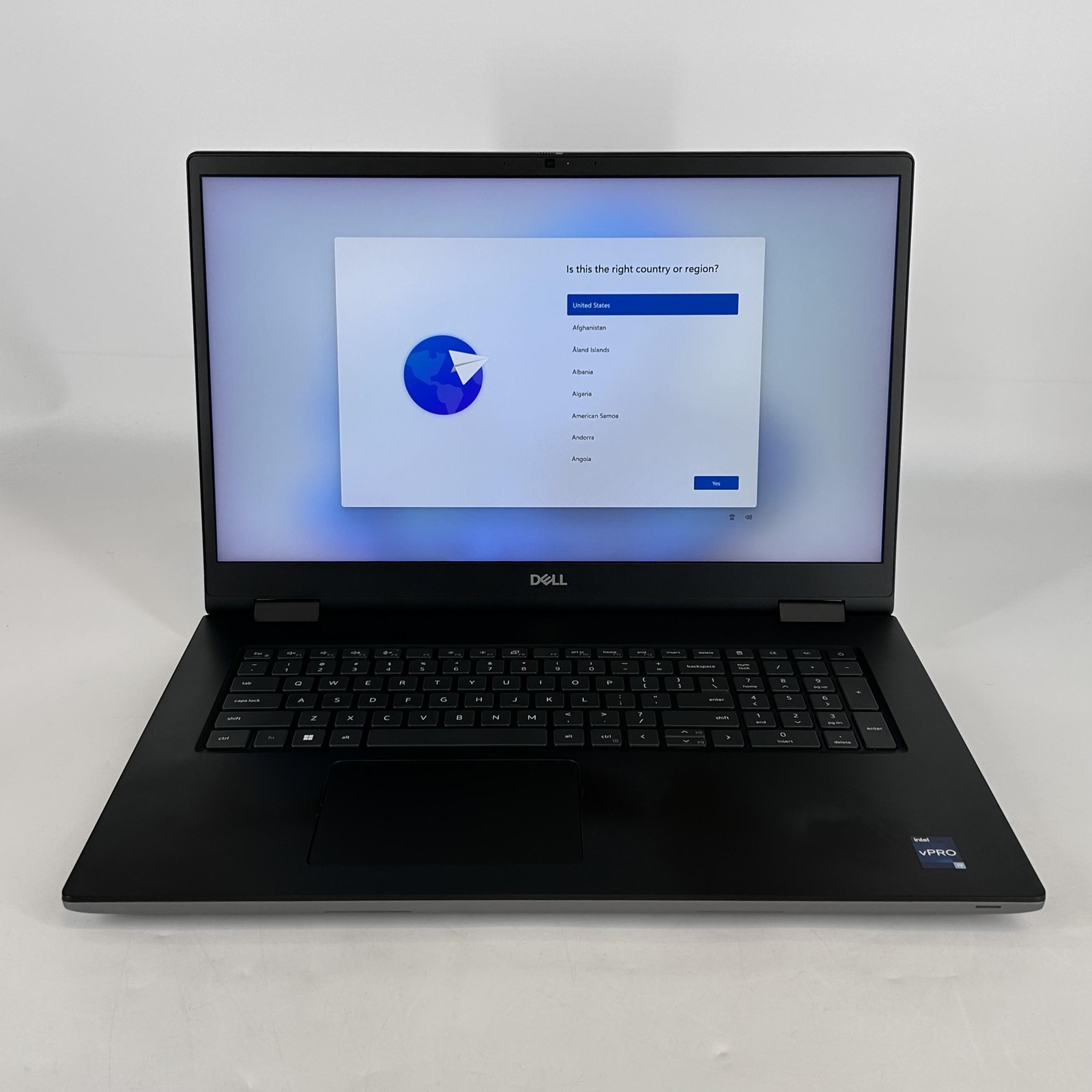 Dell Precision 7770 17.3 FHD 2.3 GHz i9-12950HX 32GB 512GB RTX A5500 LCD BLEED