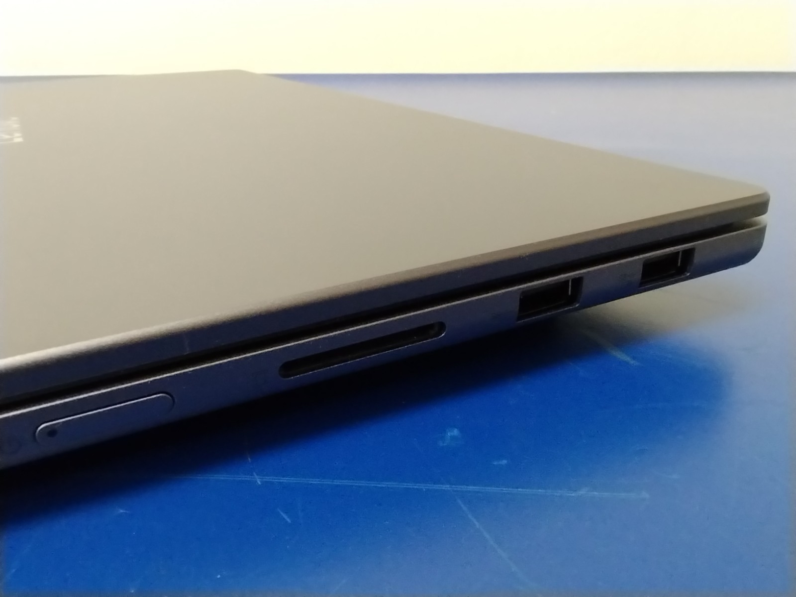 LENOVO IdeaPad Pro 5 16IAH10, Intel Core Ultra 9 285H, 32 GB RAM, 1 TB NVMe SSD