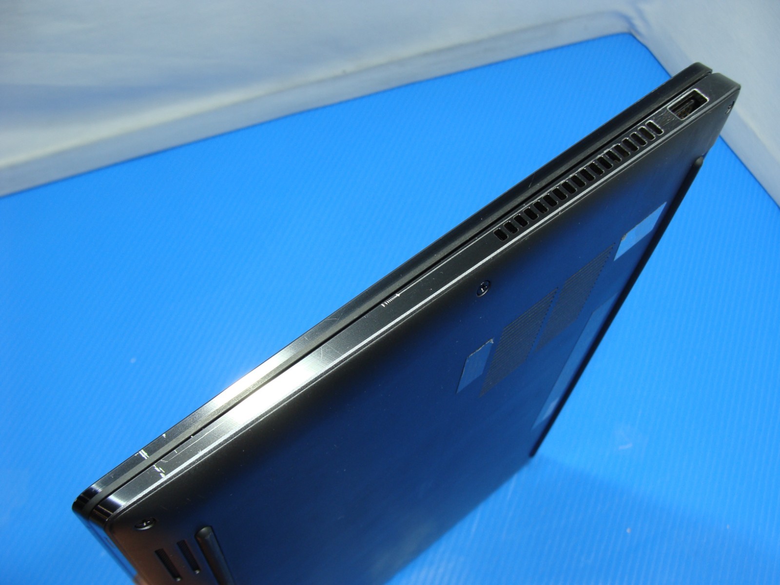 Dell Latitude 9430 14″WQXGA TOUCH vPRO i7-1265U 1.8GHz 32GB 512GB SSD W11Pro +PA