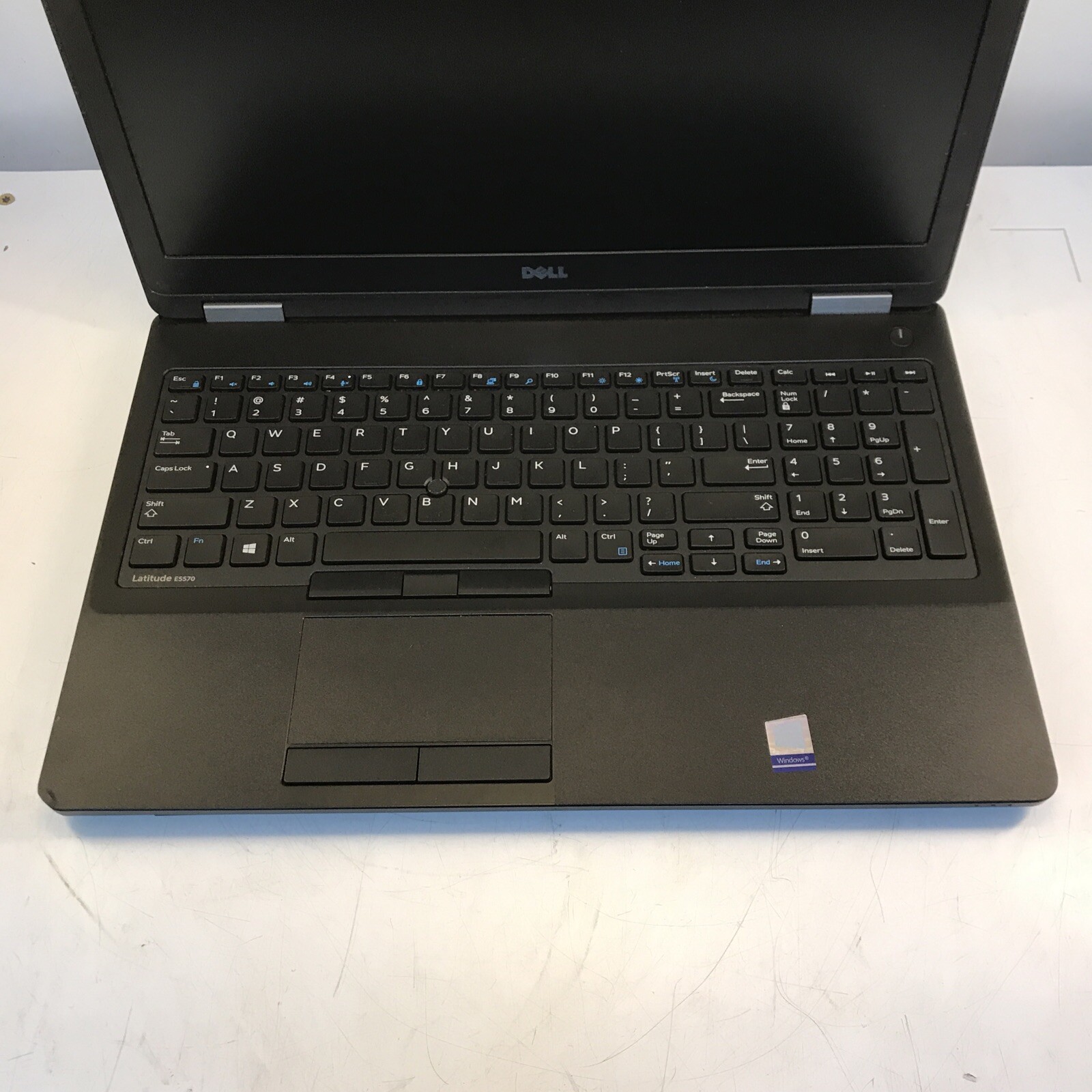 Dell Latitude E5570 unknown CPU No RAM No HDD/battery does not power on