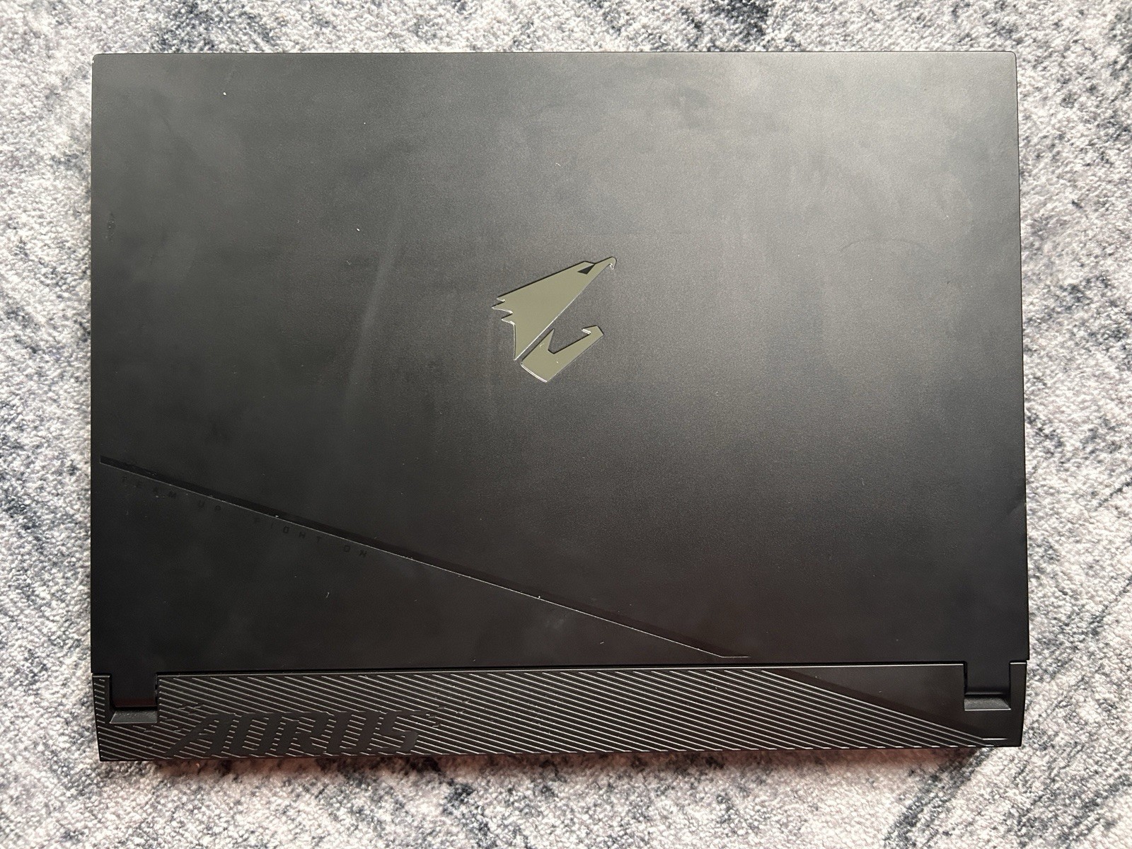 GIGABYTE AORUS 15 i7-13700H, RTX 4070, 16GB DDR5 1TB SSD, 15.6” QHD 165Hz, Win11