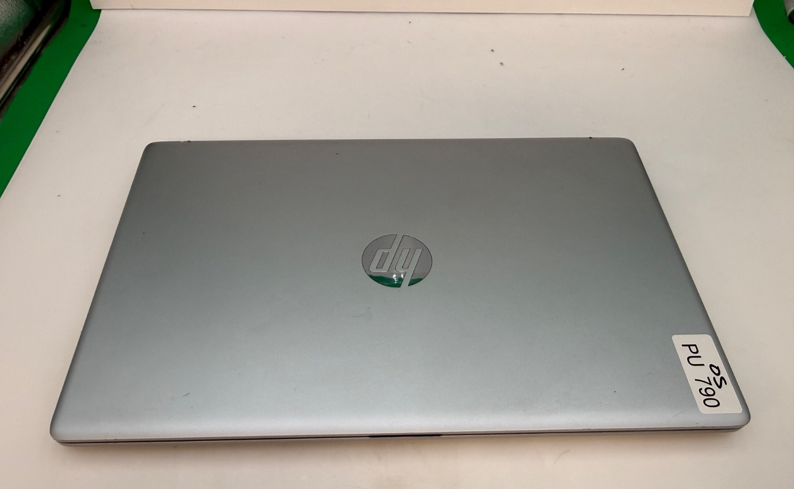 HP 17z-cp000-AMD Athlon Gold 3150U@2.4GHz 4GB DDR4 Ram 256GB NVME SSD W11H (790)