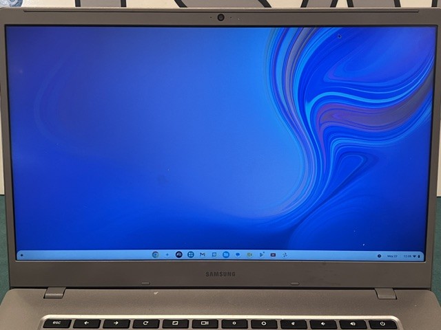 Samsung XE350XBA Chromebook 4+ (Celeron N4000, 4GB, 64GB) No Power Supply