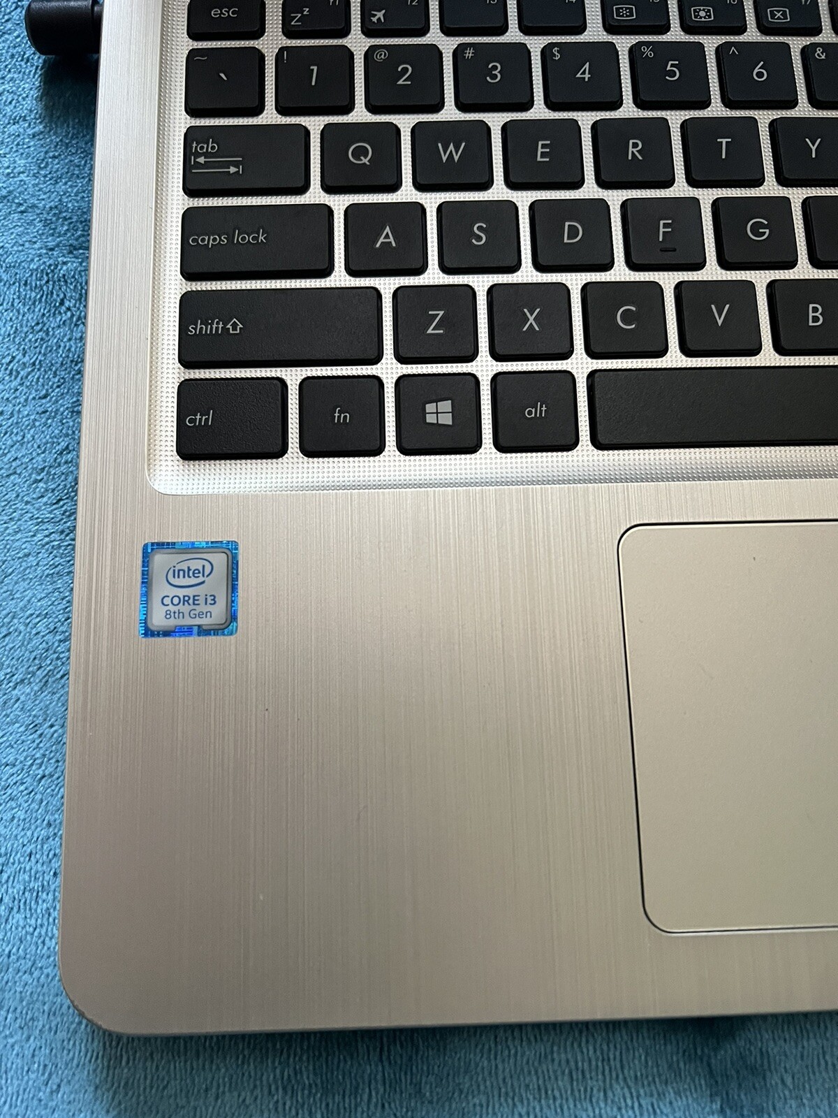 ASUS VivoBook 15.6” FHD EyeCare X540U i7-8500U 8GB RAM 1TB SSHD