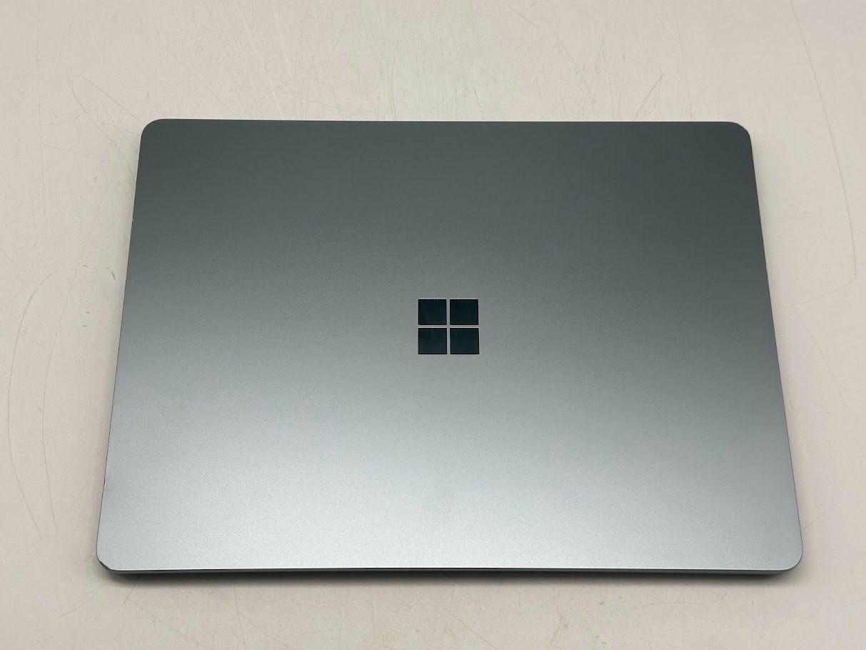 Microsoft Surface Laptop (2025) 13″ Touchscreen 16/512GB, Snapdragon X Plus