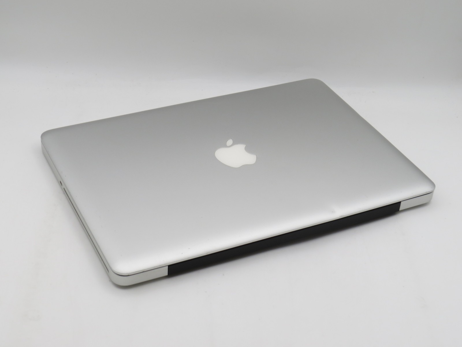 Apple MacBook Pro A1278 | i5-3210M @ 2.5GHz | 4GB DDR3 | HD 4000 | 13.3″ Display