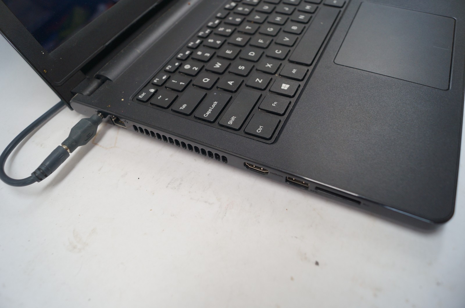 Dell TTYFJ A00 Inspiron 5566 Laptop 15.5″ 6GB Mem 2.4GHz READ WORKING PoR E113