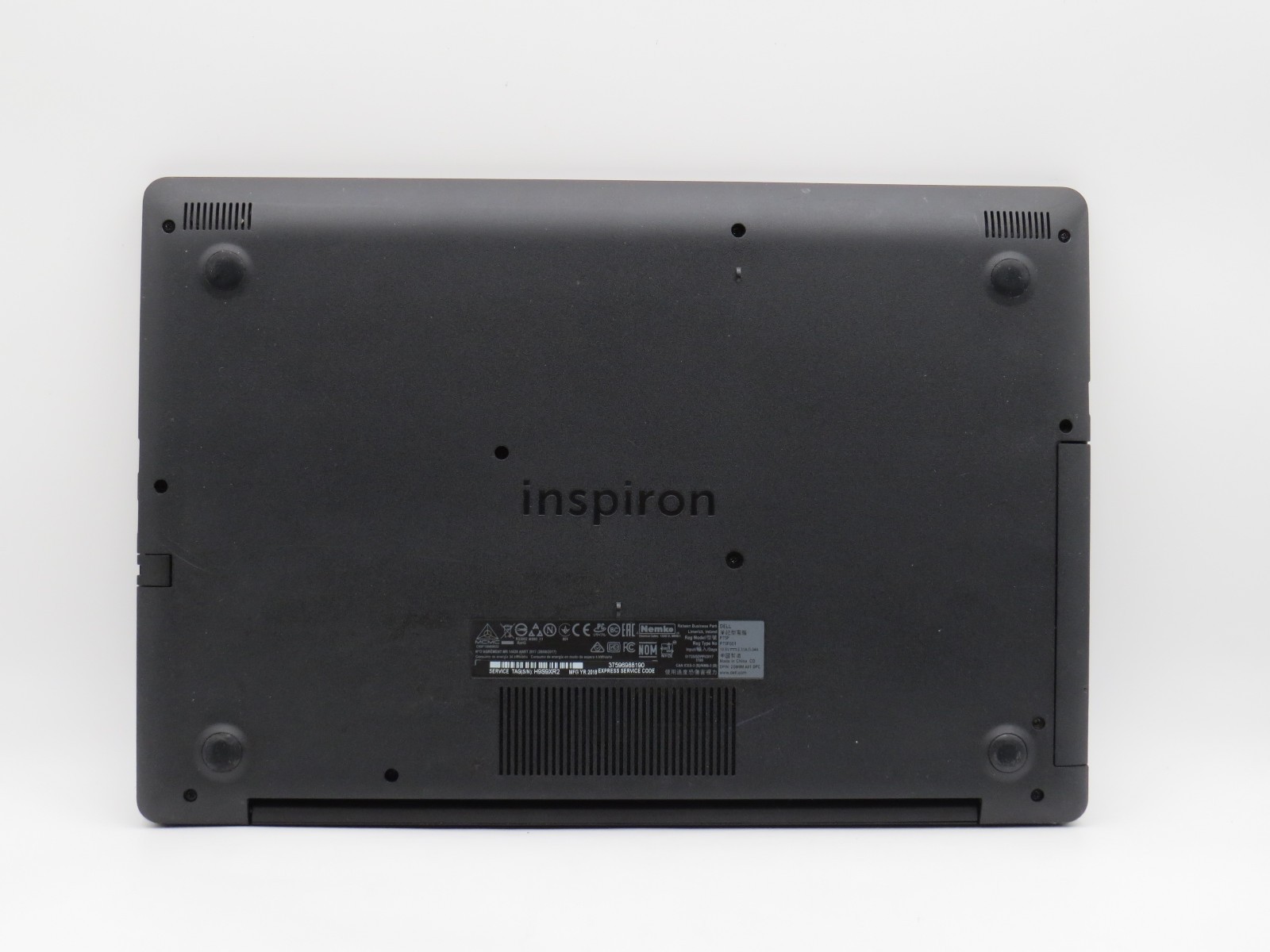 Dell Inspiron 15 | i3-8130U @ 2.2 GHz | 12GB DDR4 | 15.6″ | No HDD/OS