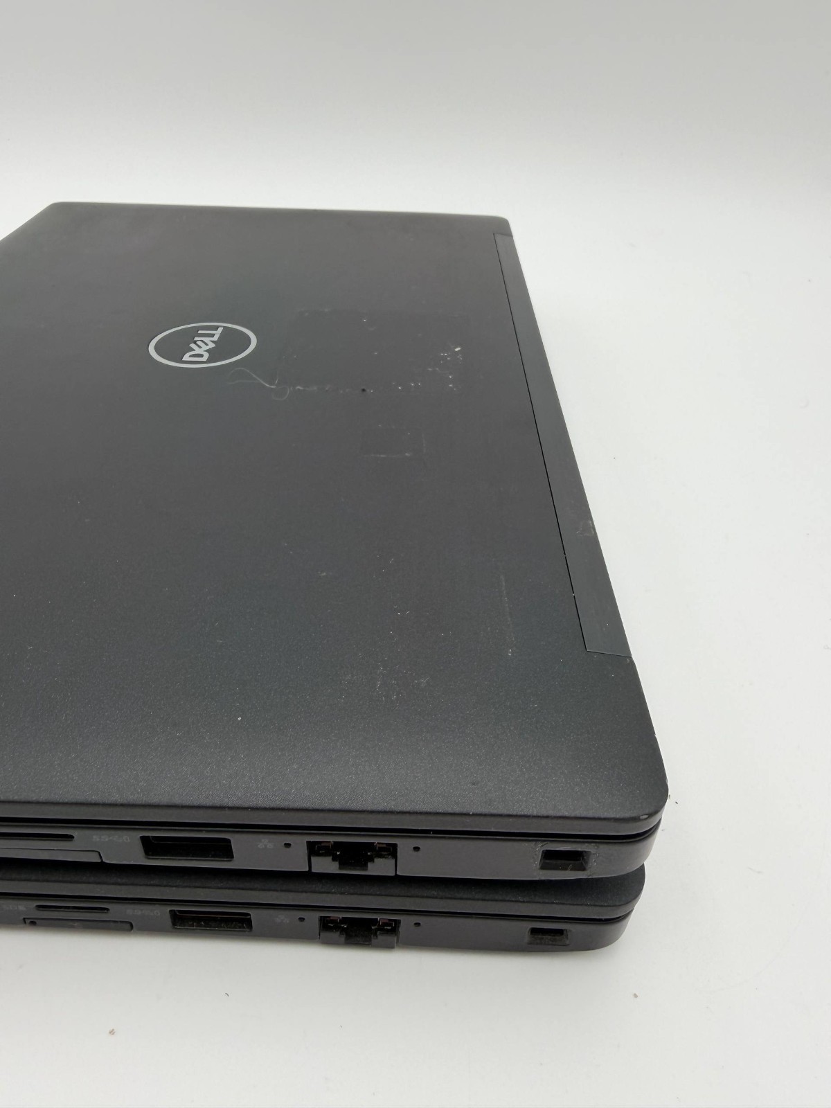 Lot of 2 Dell Latitude 7390 Intel Core i5-8350u Non-touch no ssd/ram/charger