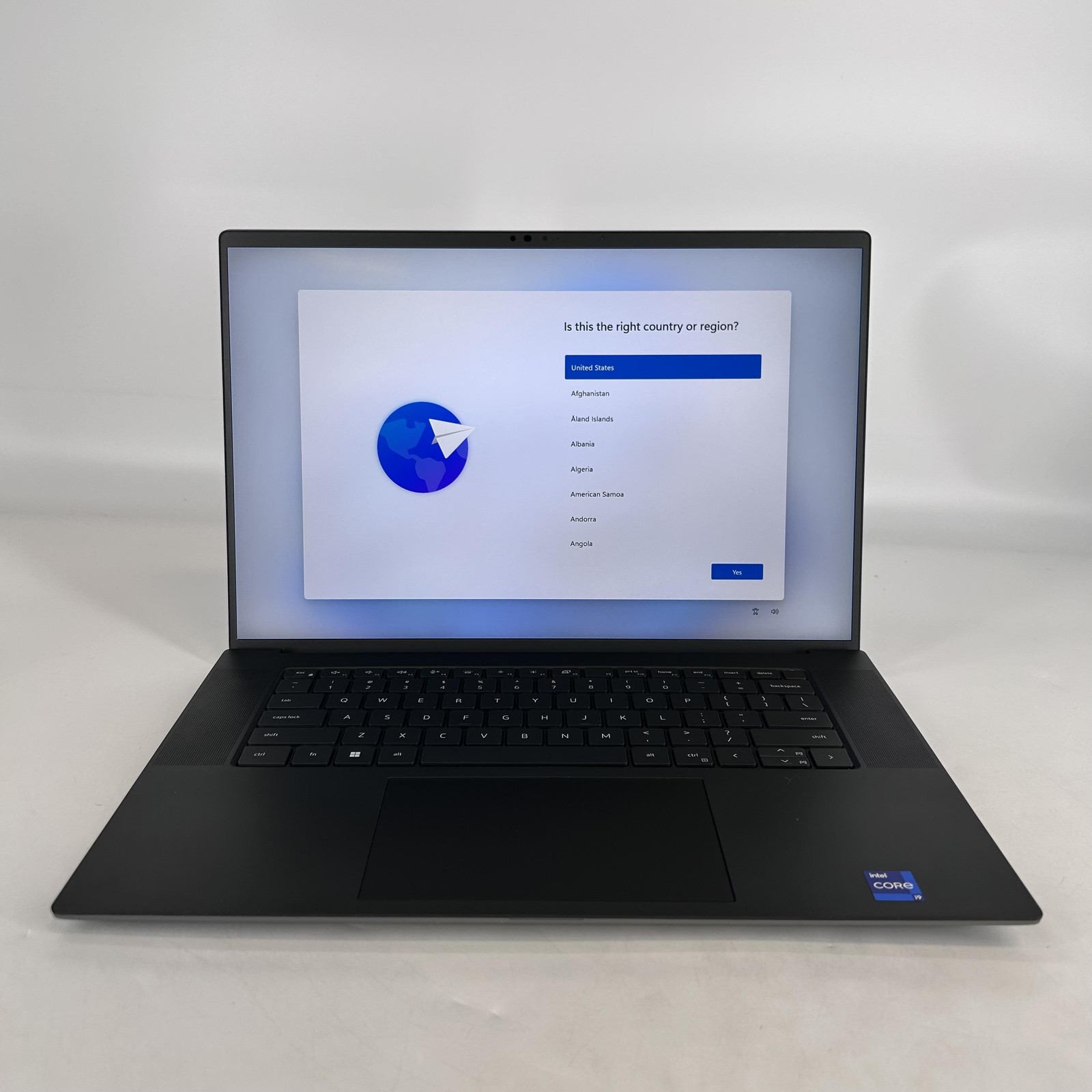 Dell Precision 5680 16 FHD+ 2.6 GHz i9-13900H 64GB 1TB RTX 4000 Ada – Very Good