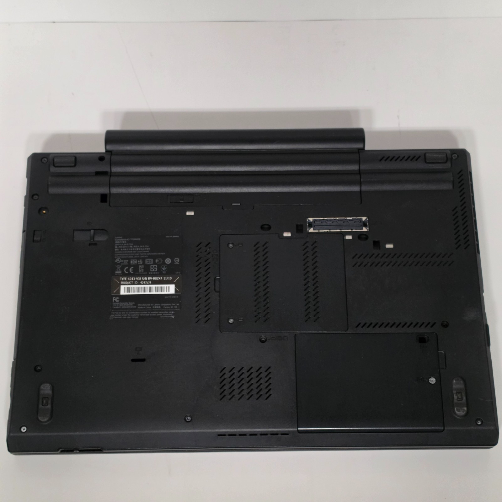 Lenovo ThinkPad T520 Laptop PC | Intel Core i7-2720M | 4GB RAM | No HDD A9