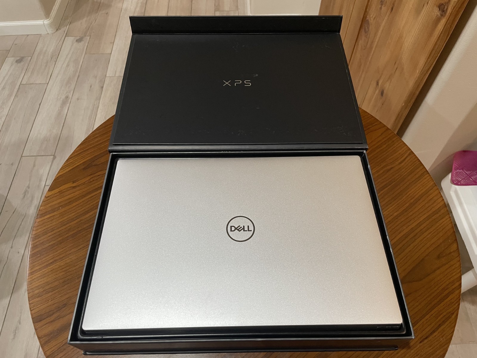 Dell XPS 15 9530 3.5K OLED Touch i7-13700H 32GB 1TB SSD RTX 4050 – Open Box 99%