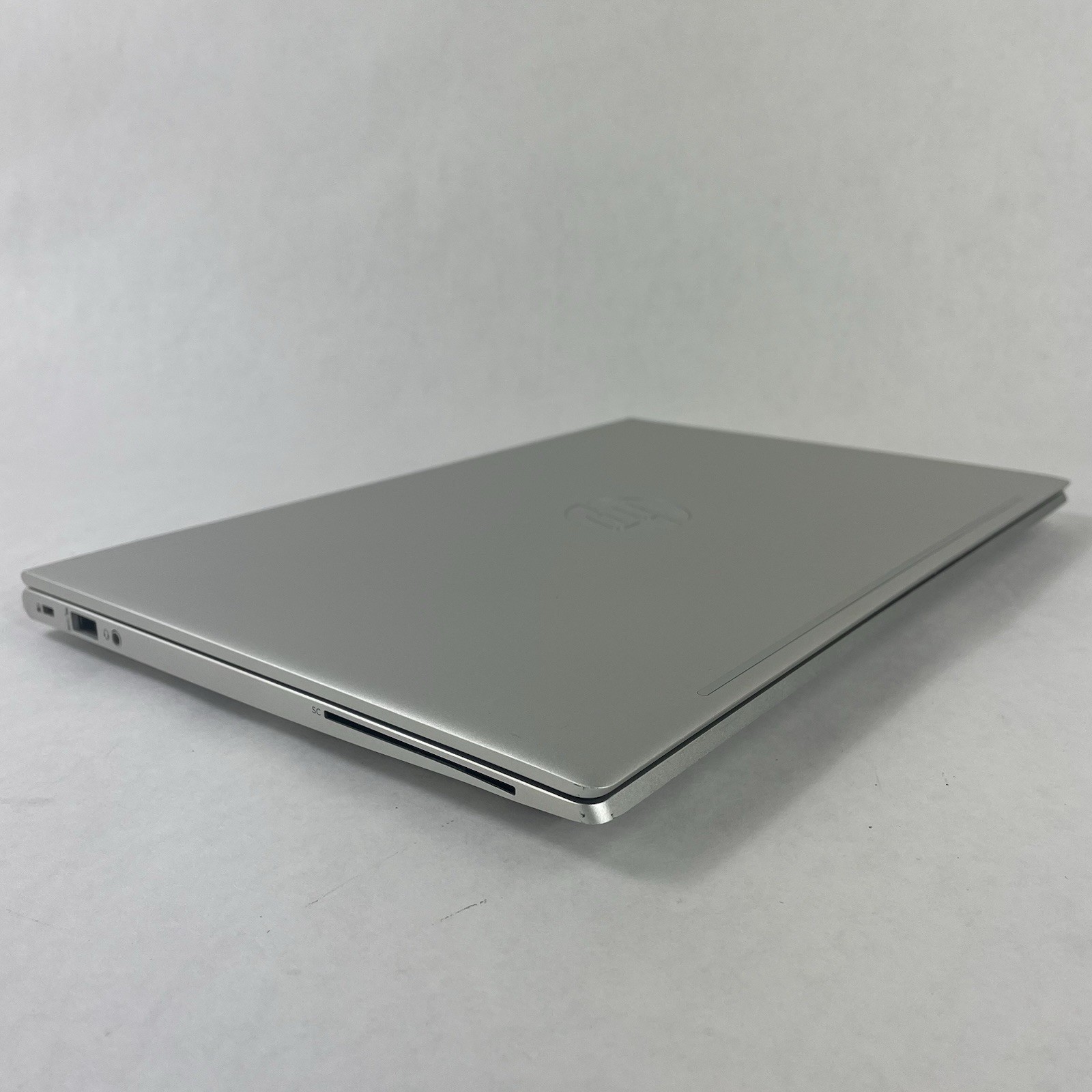 HP ProBook 630 G8 13.3″ i7-1165G7 2.80 GHz 16 GB RAM No SSD/OS/AC
