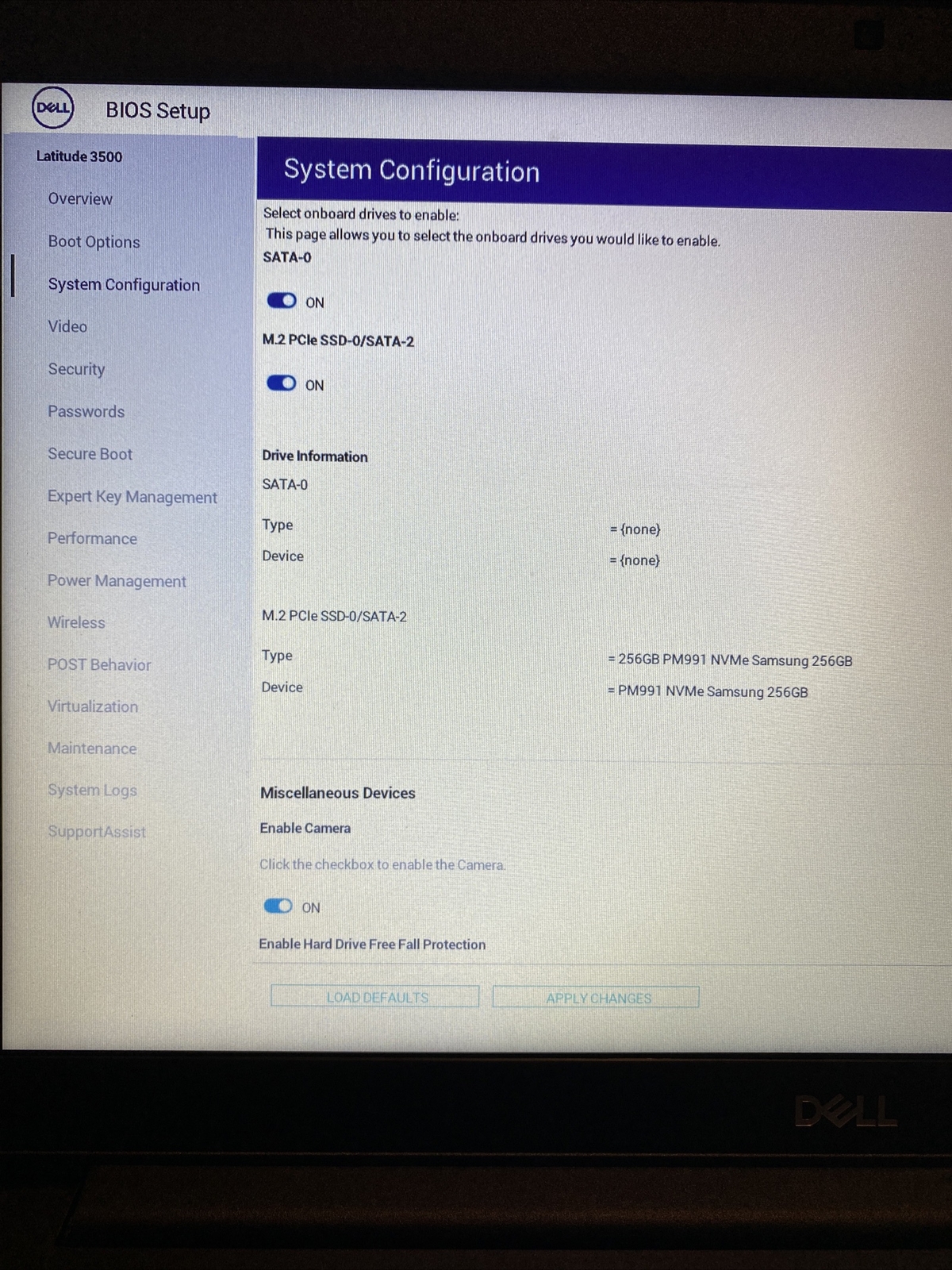 Dell Latitude 3500 i7-8565U @ 1.80GHz 16GB DDR4 256GB SSD GeForce MX130 – MF2540