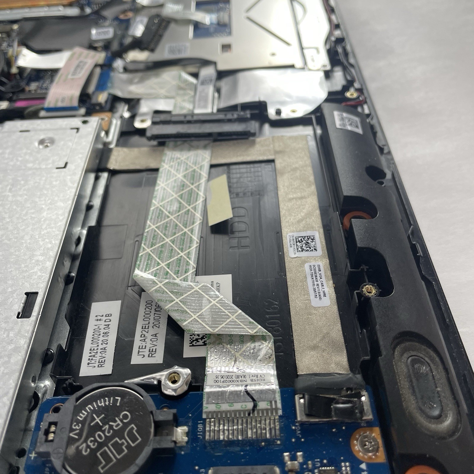 Dell Vostro 3590 15.6″ i5-10210U 1.60 GHz 8 GB RAM No SSD No OS No Battery