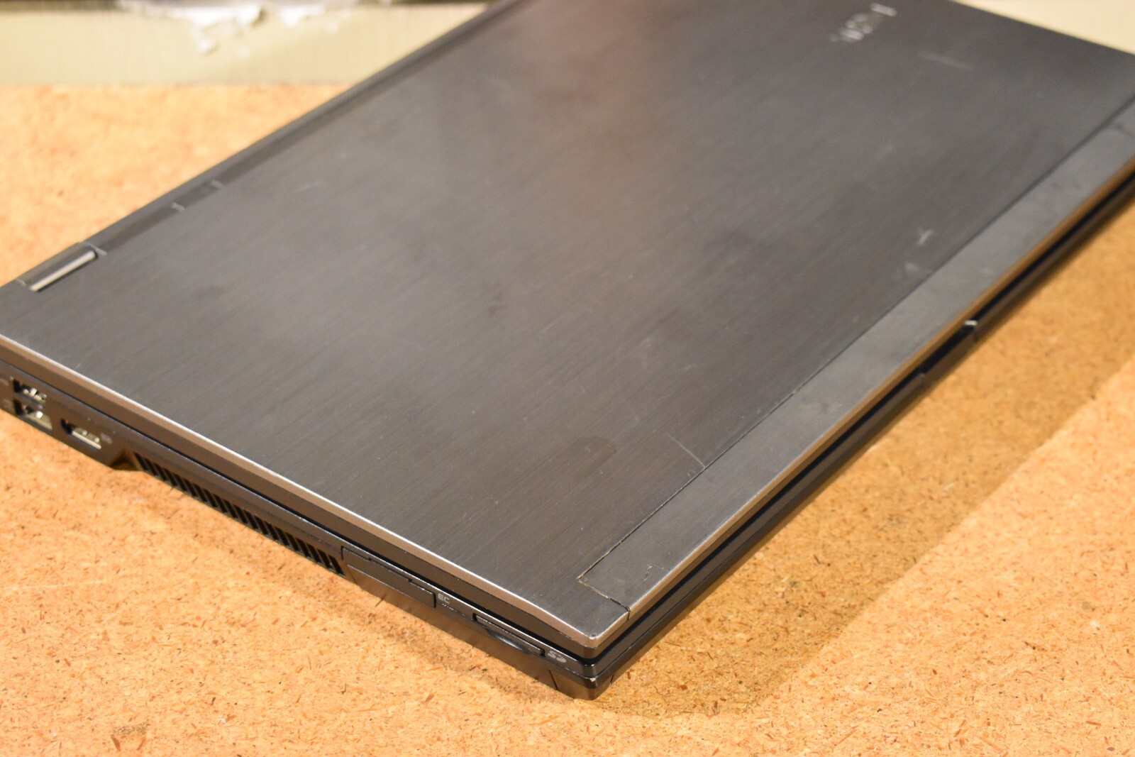 Dell Latitude E6510 Core i5-520M 3GB 750GB HD NVidia 3100M Windows XP Pro 32-bit