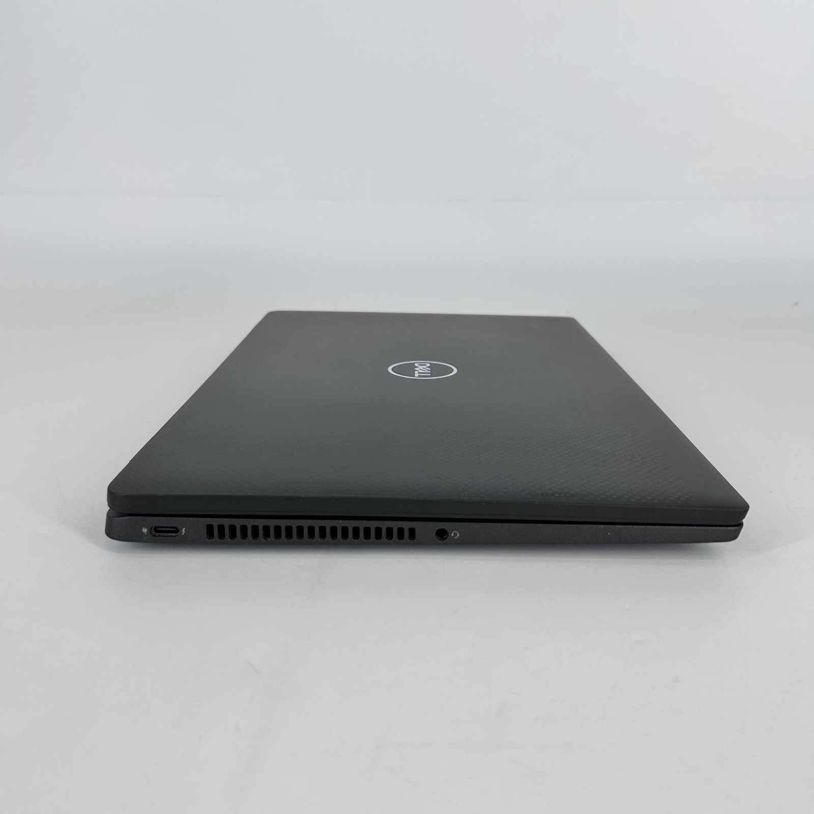 Dell Latitude 7430 14 Black FHD 1.8 GHz i7-1265U 32GB RAM 256GB SSD FRAME SPLIT