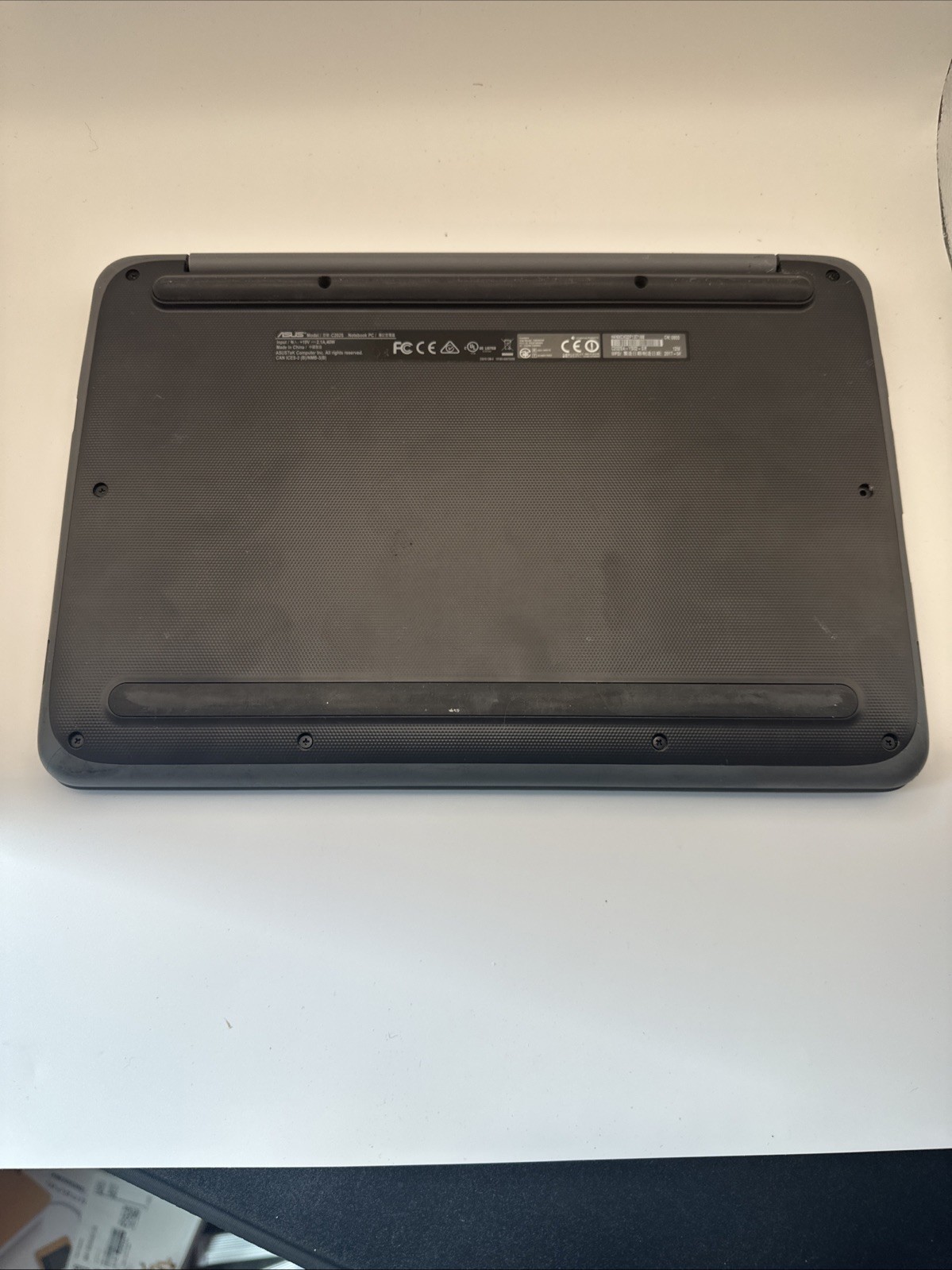 ASUS Chromebook C202SA 11.6 inch (16GB eMMC, Intel Celeron N3060, 1.60GHz, 4GB)