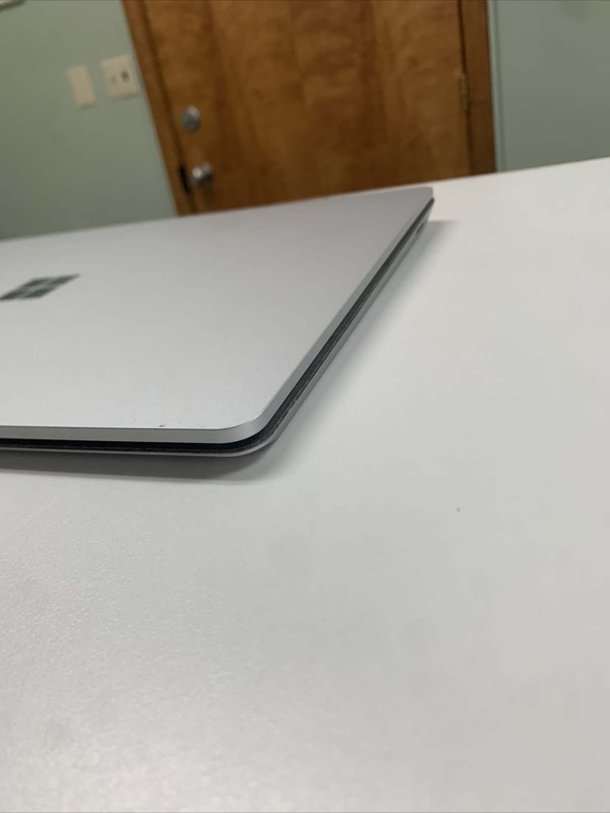 Microsoft Surface Laptop 4 13.5” Touch (256GB SSD, Intel Core i5 11th Gen