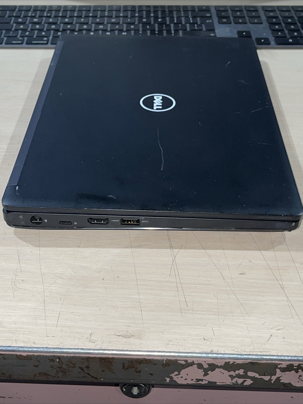 Dell Latitude 5280 Intel Core i3-7100U 2.40GHZ 8GB RAM NO HD