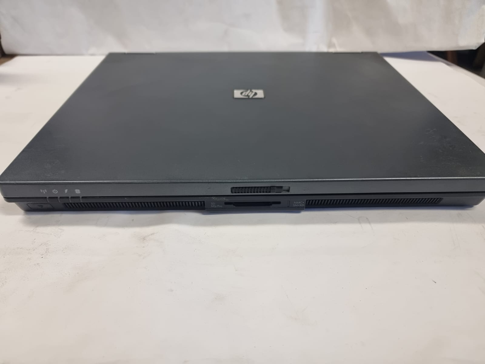 HP Compaq NC6120 Laptop Intel Centrino / No RAM/ No HDD / AS IS / Part only