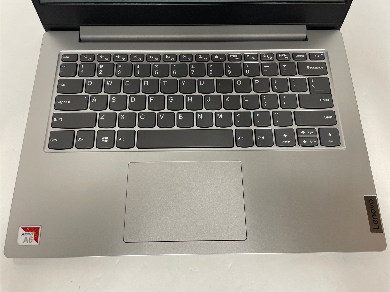 Lenovo IdeaPad Slim 1-14AST-05 AMD A6-9220E 1.6Ghz 4GB 64GBSSD EMMC