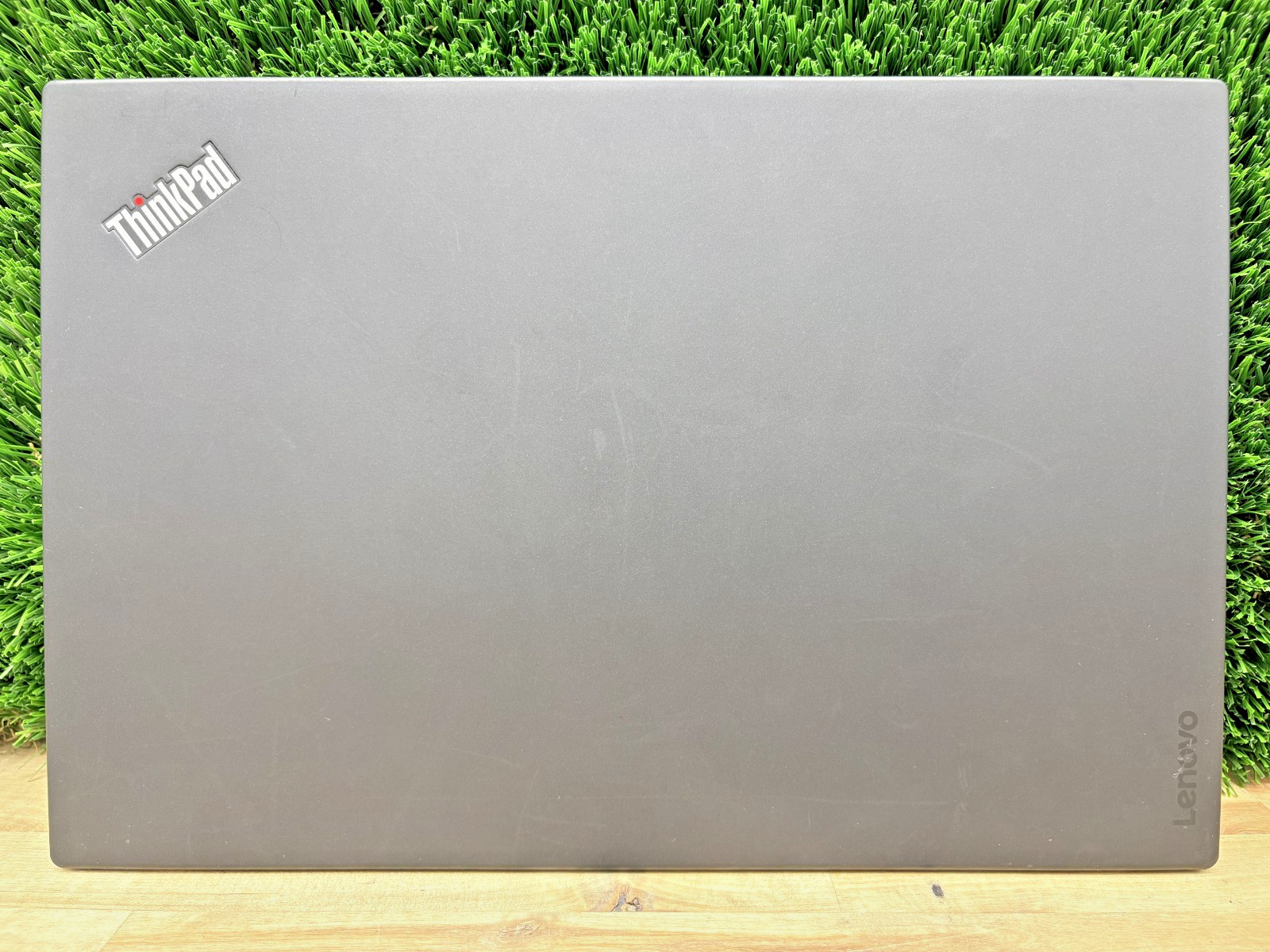 Lenovo ThinkPad x1 Carbon Gen 5 i7-6th Gen 2.60GHz 16GB RAM 256GB SSD Win 11 P*