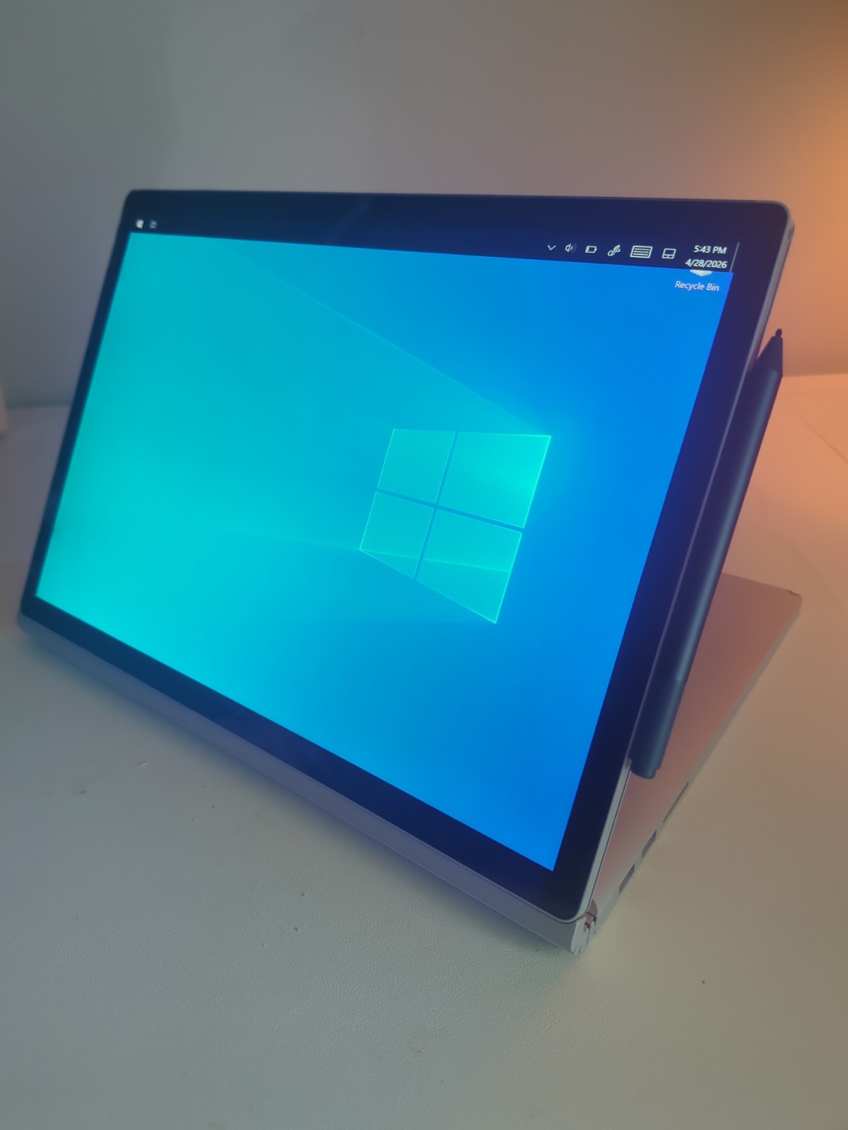 Microsoft Surface Book 2 15″ (16/512GB, i7-8650U, Nvidia GTX 1060 Mobile)